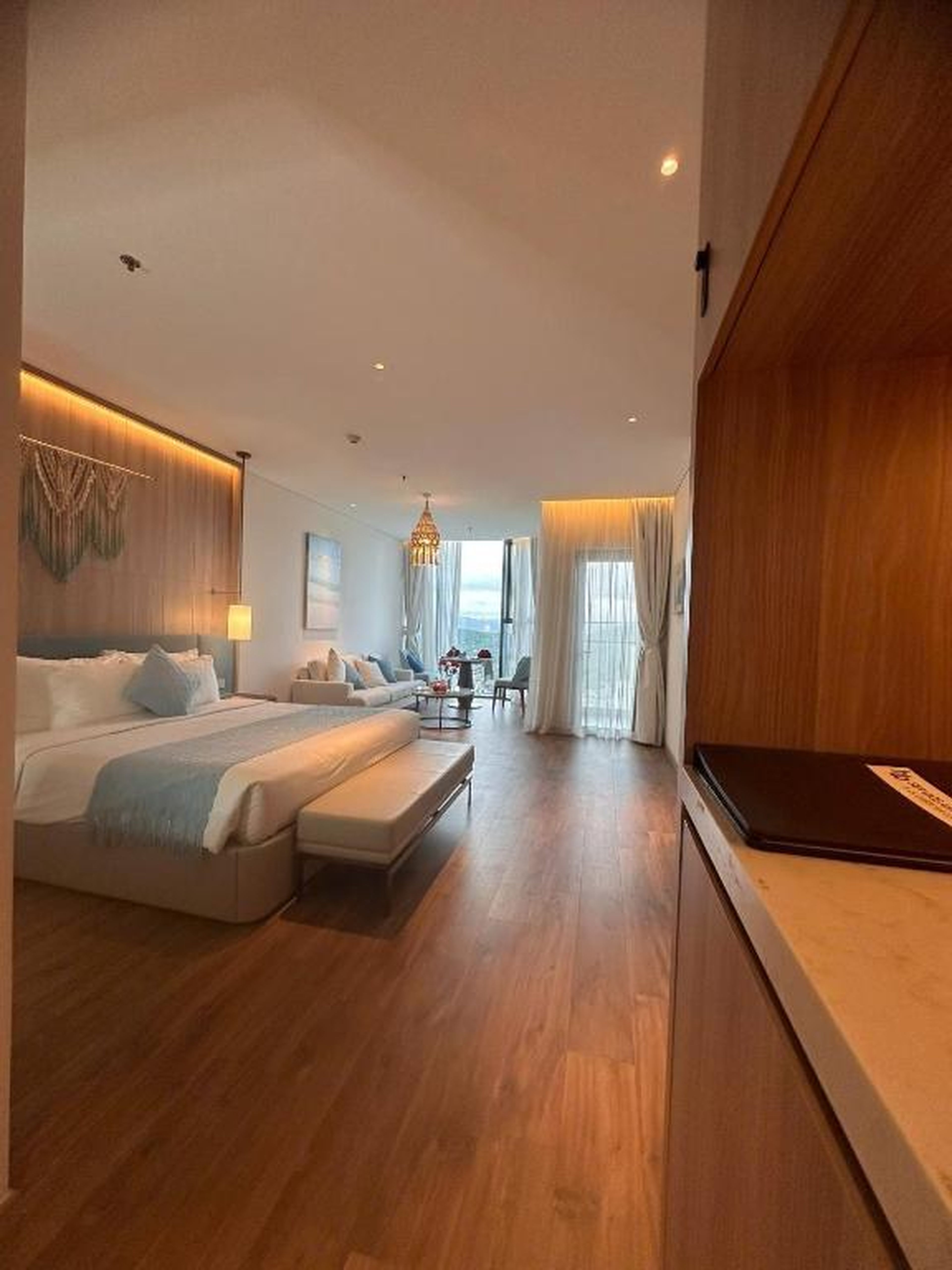 Elegant Apartment Alacarte Hạ Long - Hình 9
