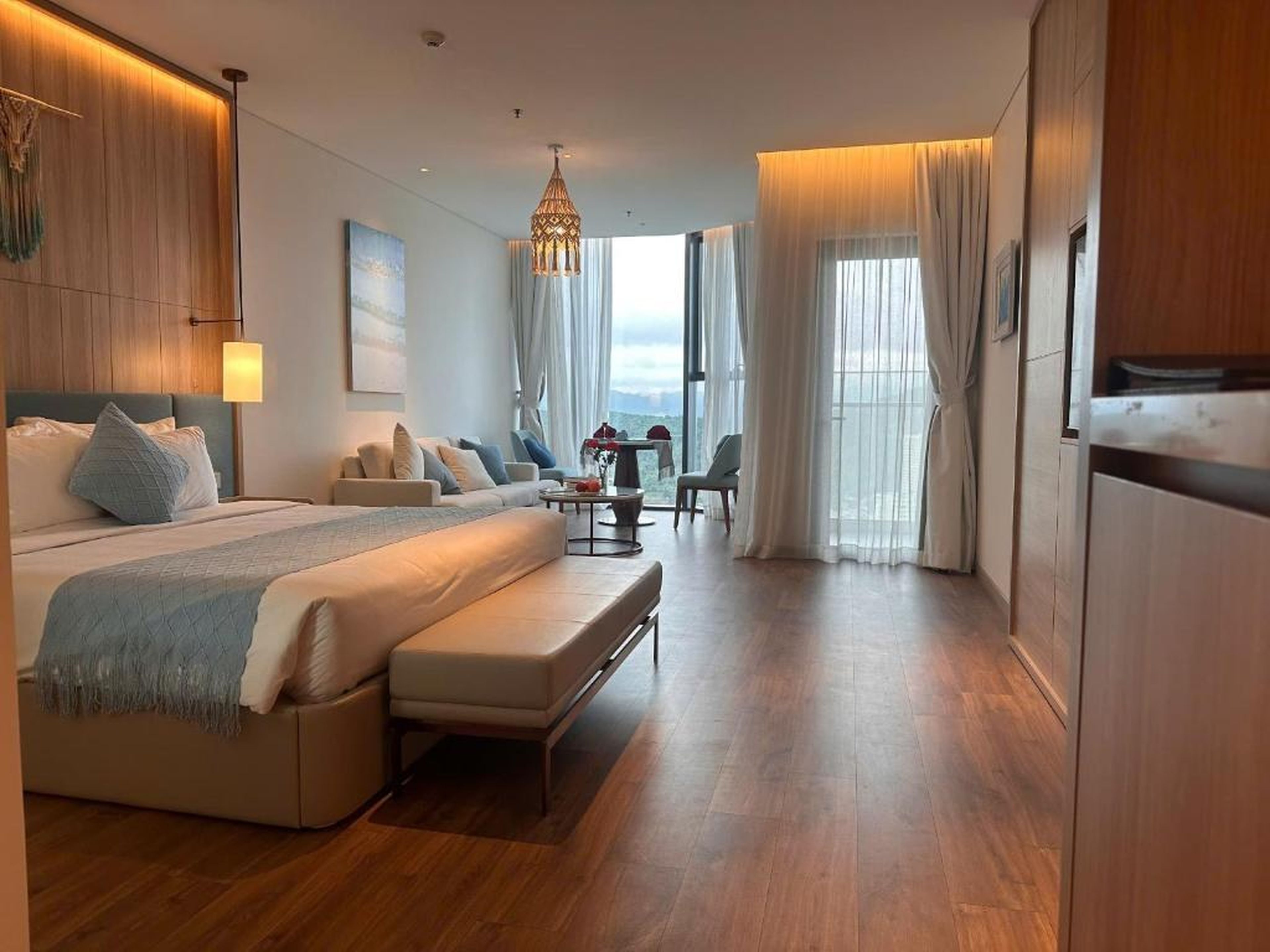 Elegant Apartment Alacarte Hạ Long - Hình 13