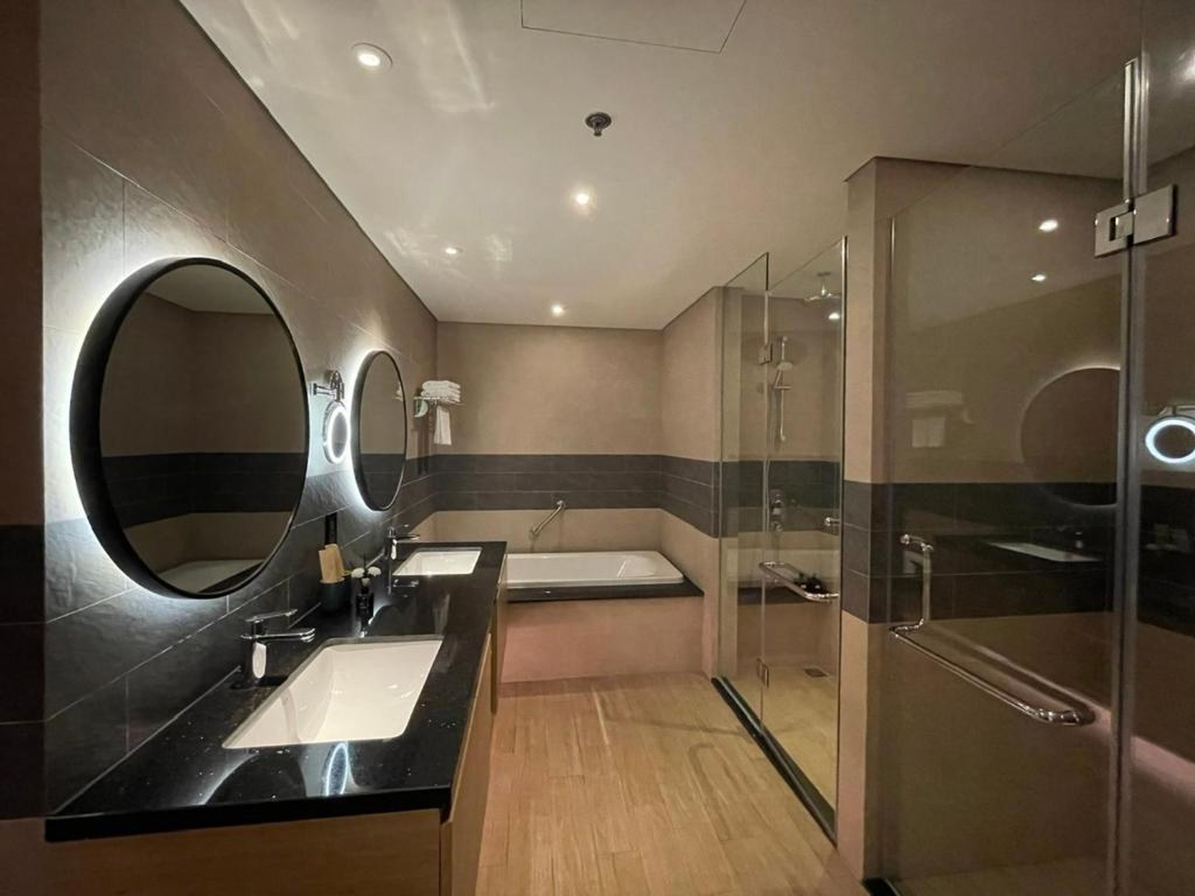 Căn hộ Citadines 5 sao Hạ Long bay View - Hình 6