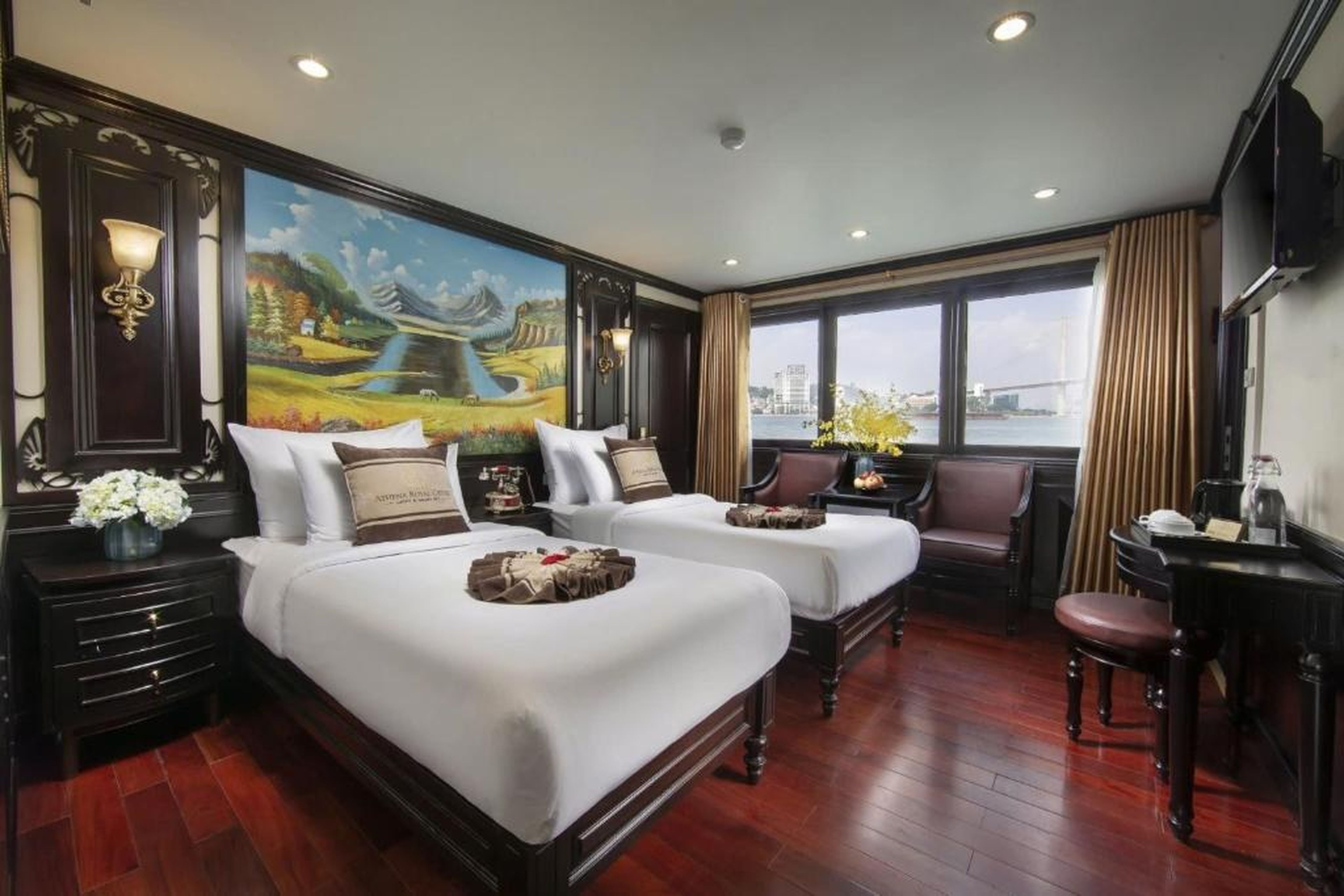 Athena Royal Cruise - Luxury in Halong Bay - Hình 37