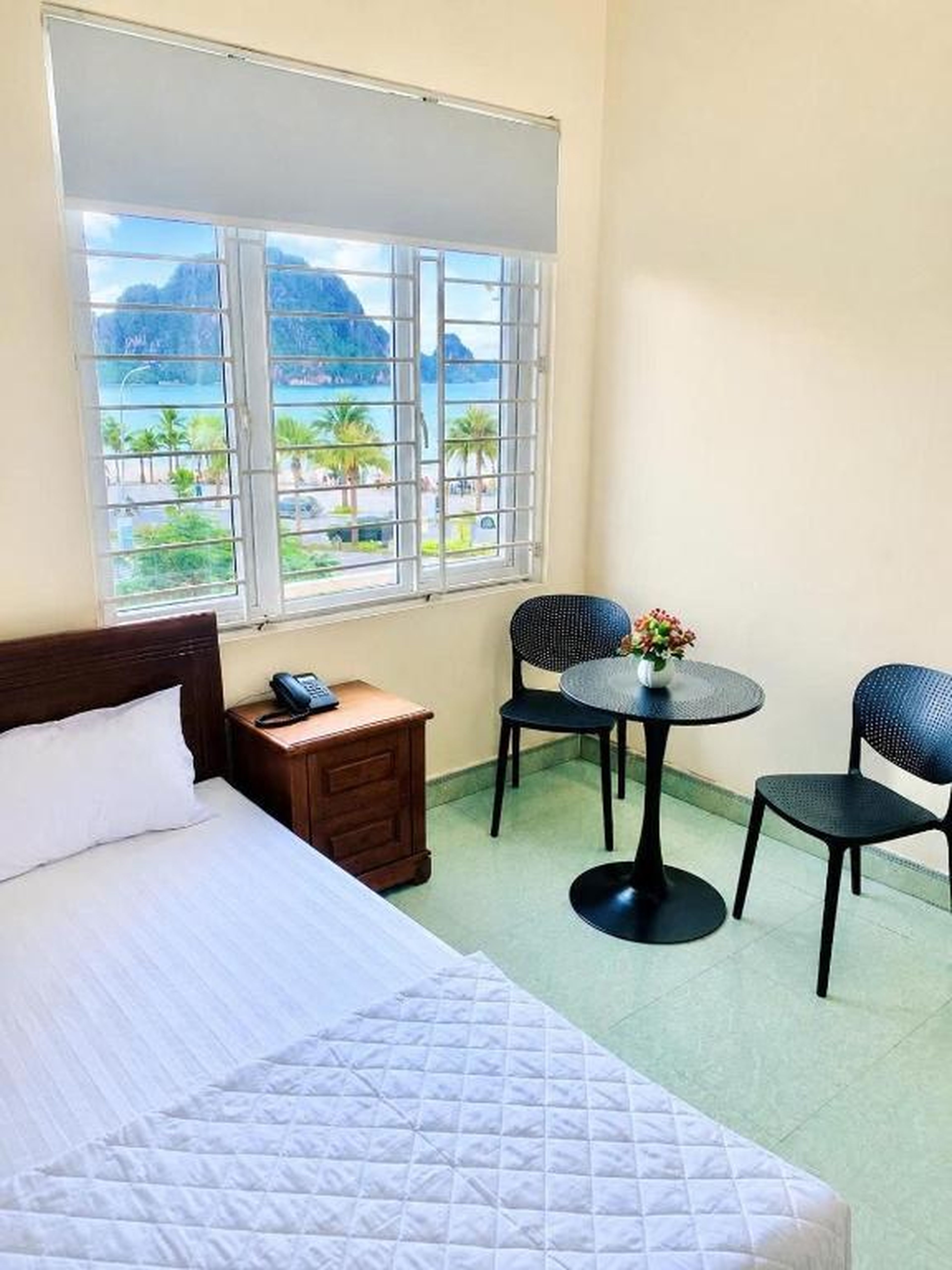 Sao Mai Hotel Hạ Long - Hình 1
