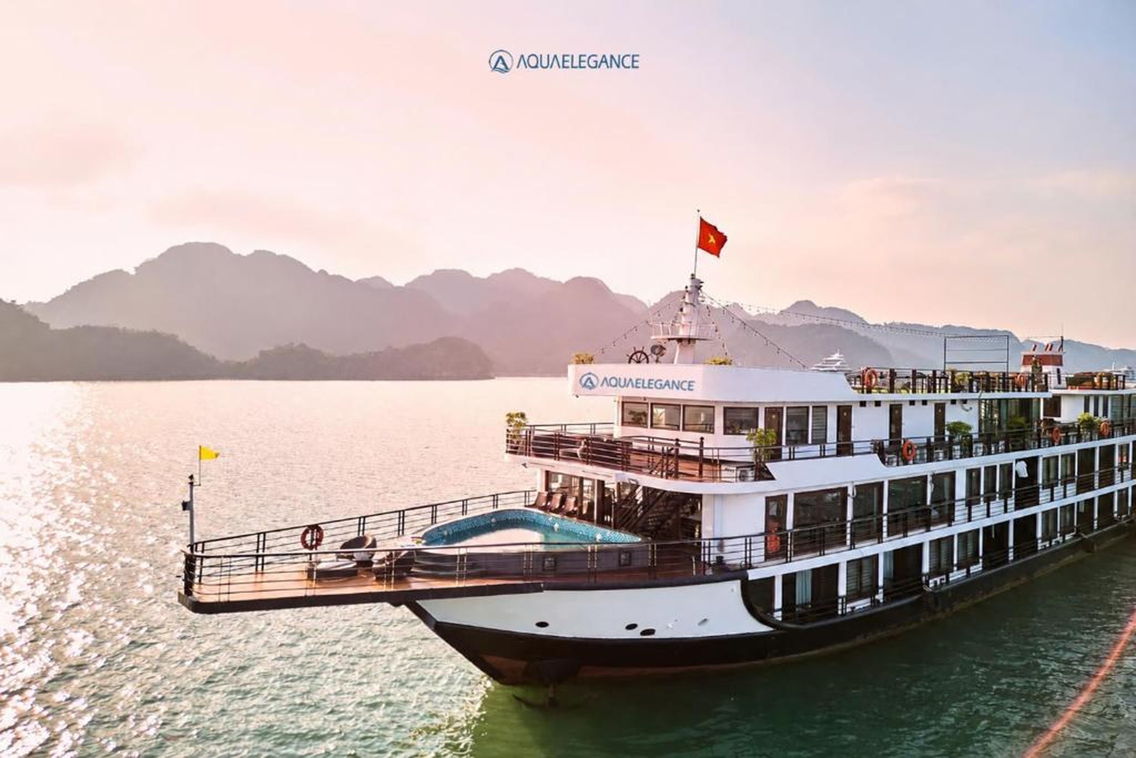Aqua Elegance Cruise - Halong Bay by AHG - Hình 12