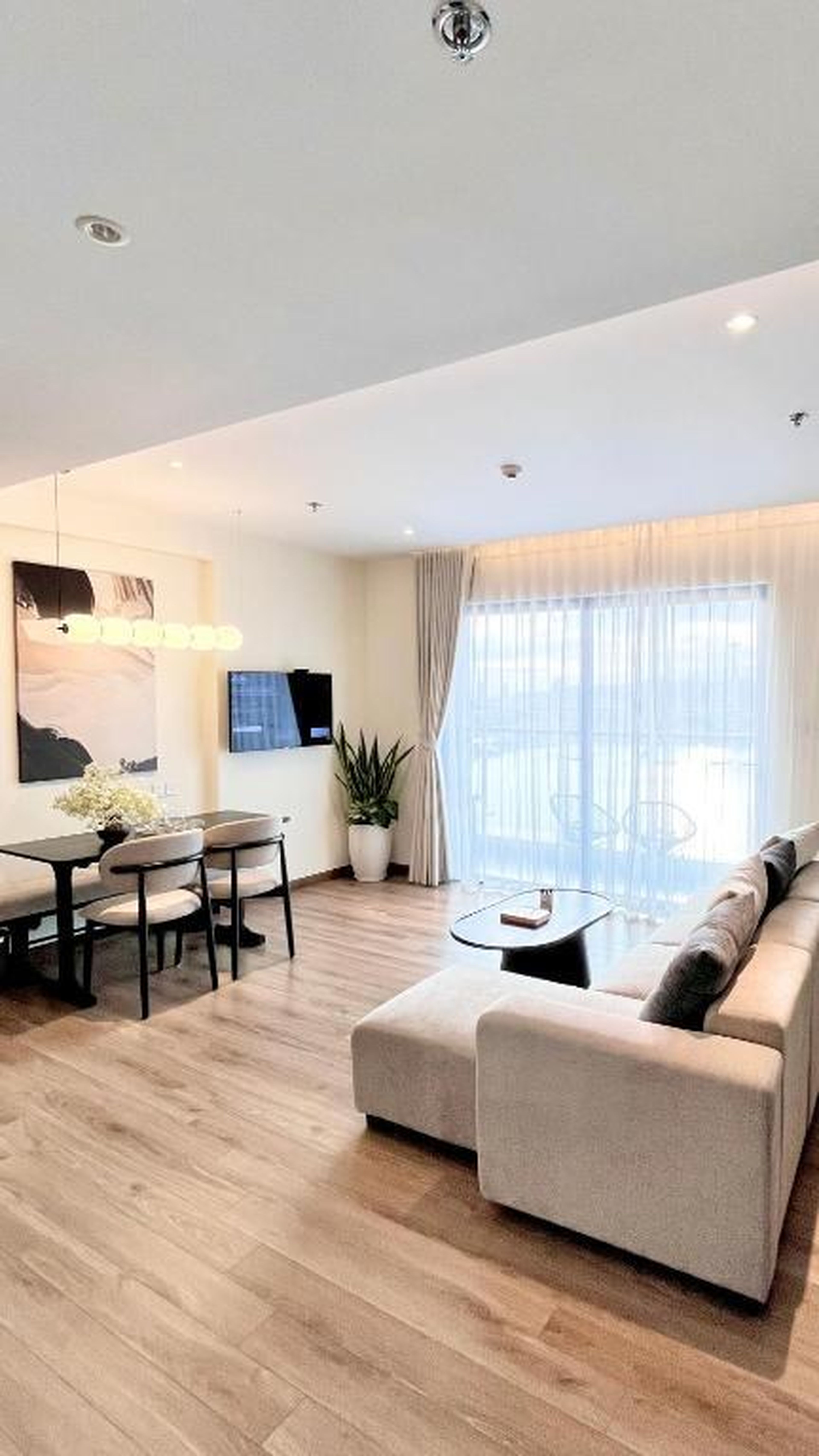 Xinh Homestay Hạ Long - Hình 28