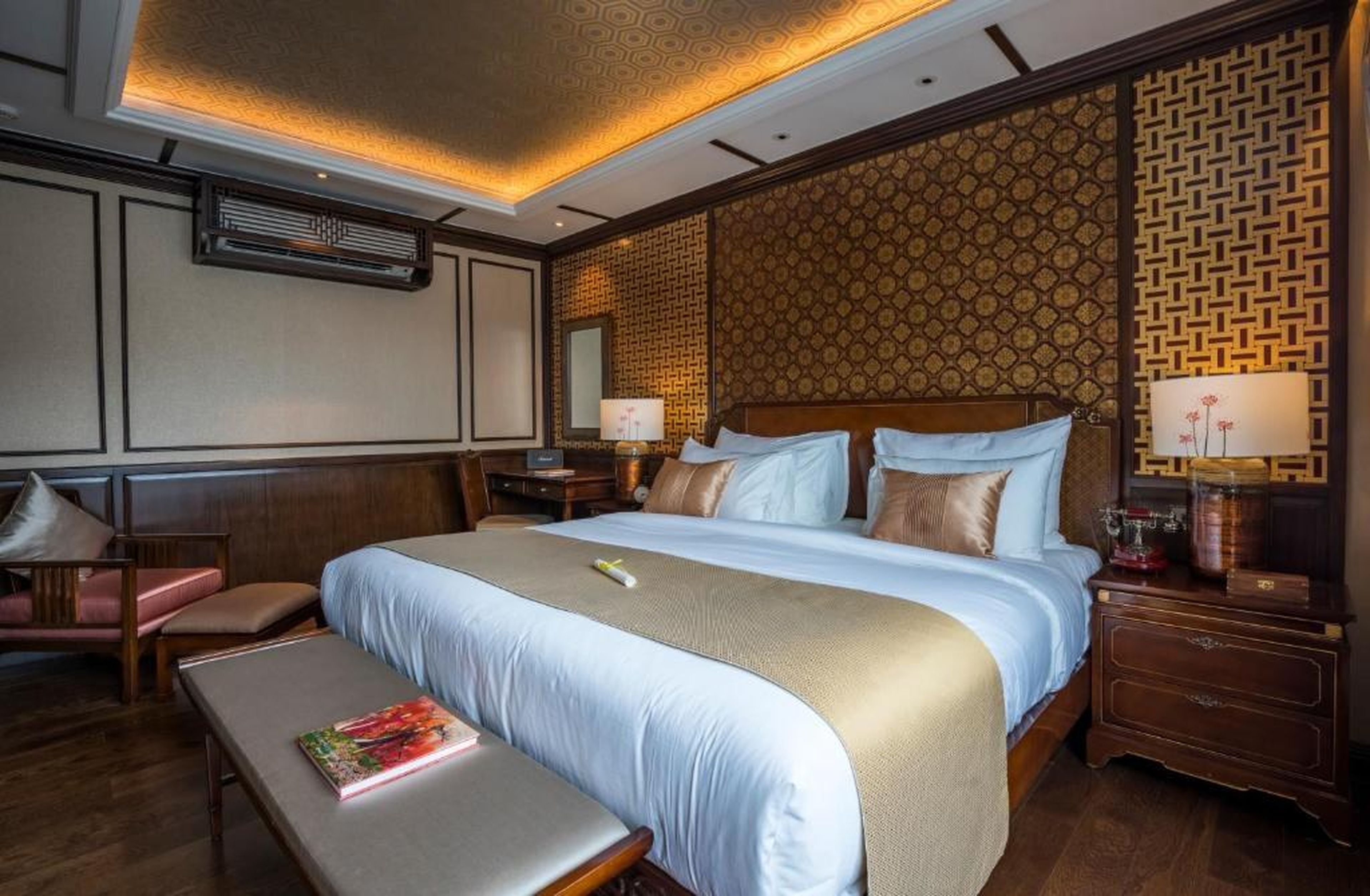 Heritage Line Ylang Cruise - Halong Bay & Lan Ha Bay - Hình 46