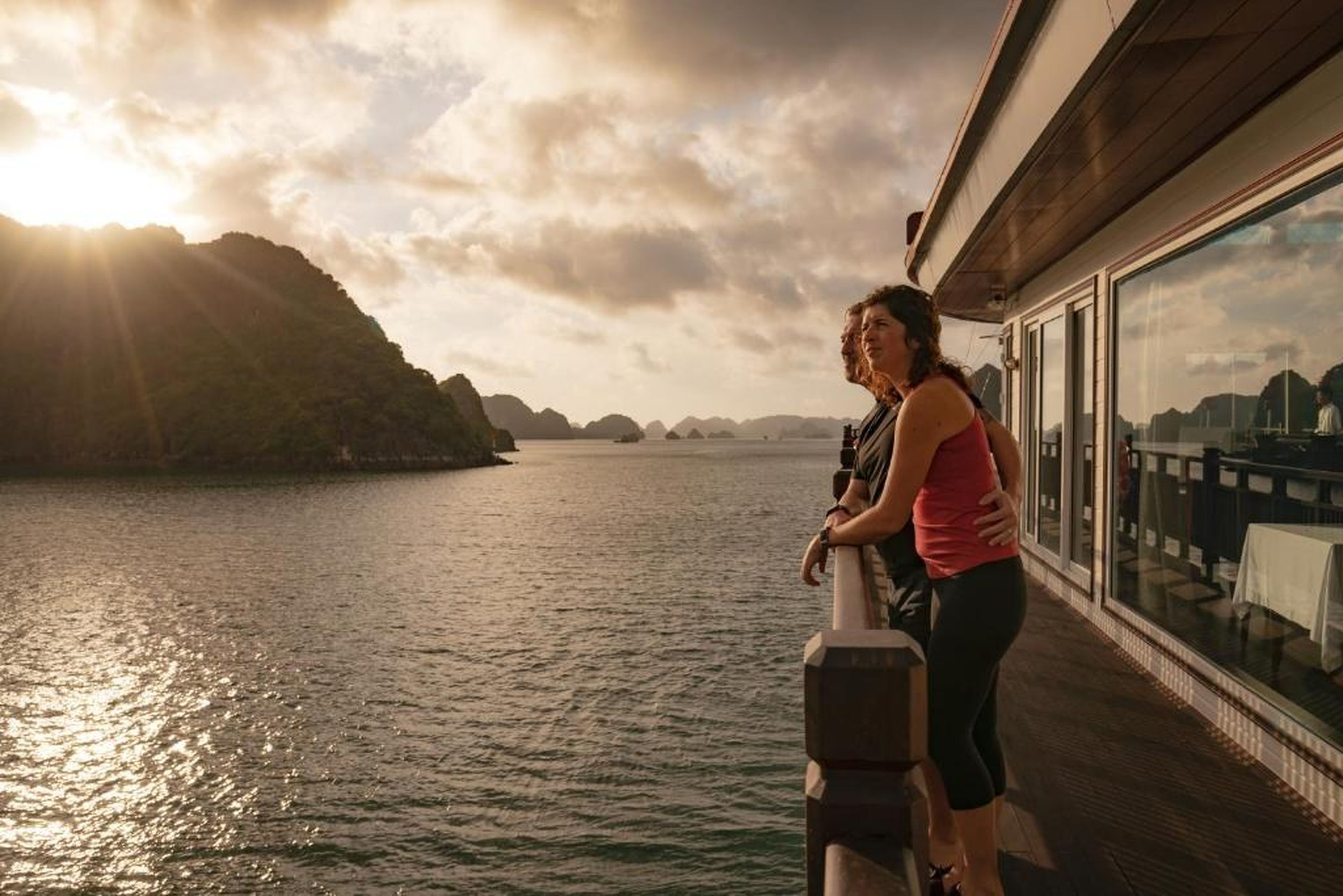 Heritage Line Ginger Cruise - Halong Bay & Lan Ha Bay - Hình 13