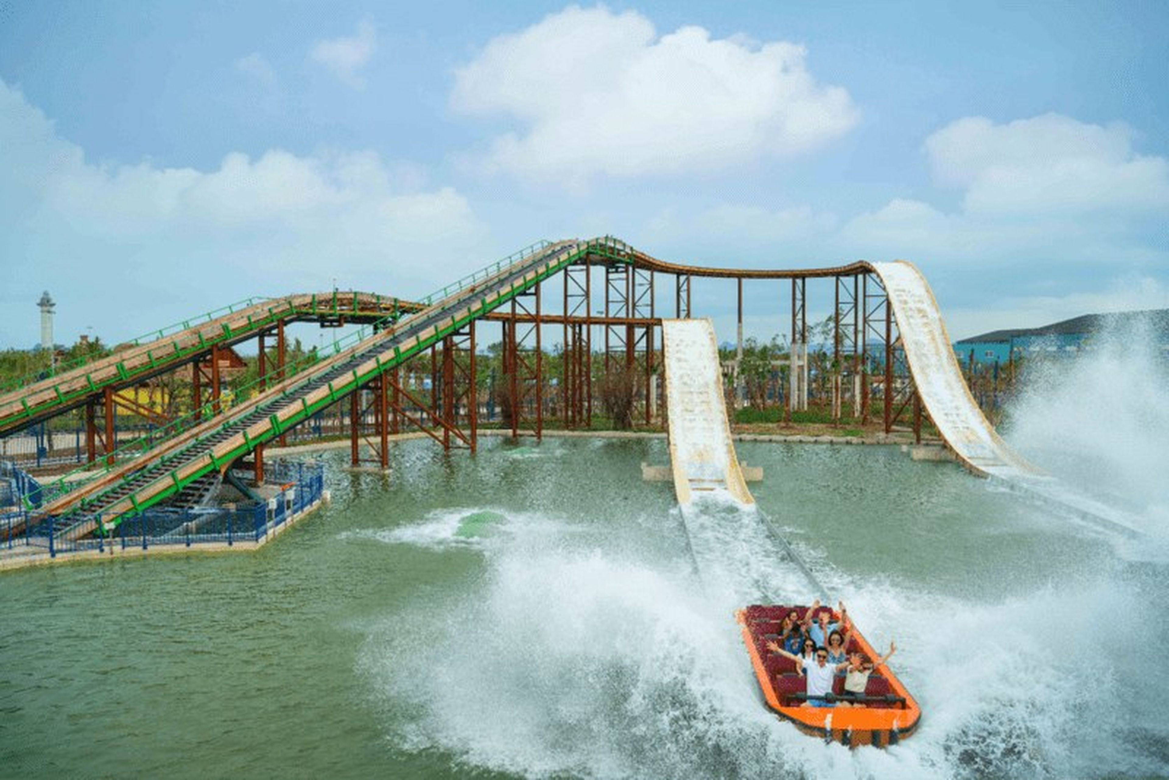 A-to-Z Guide to Enjoying Dragon Park Ha Long - Hình 7