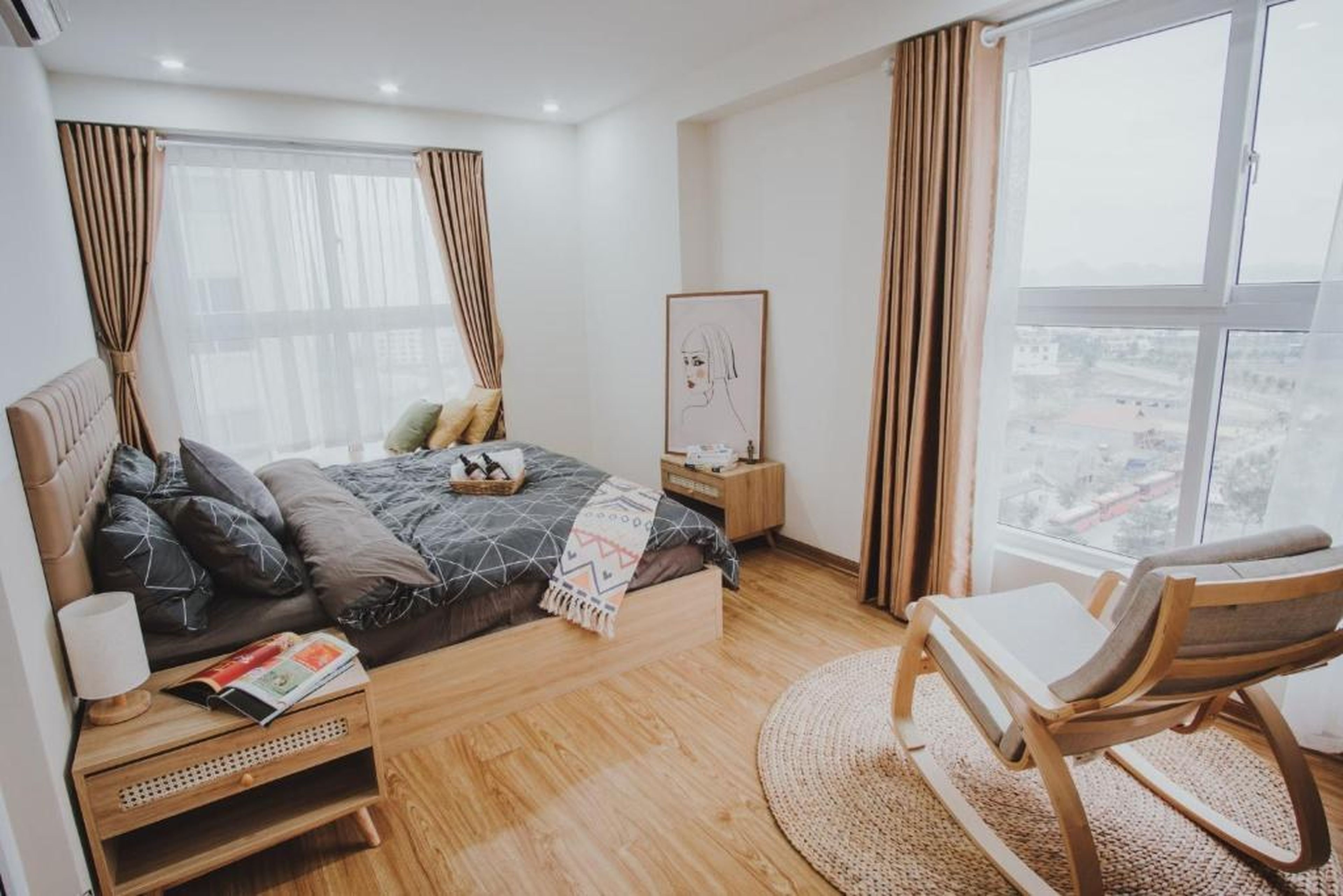 BunHomestay ☆ SEA-View BEDROOM 3BR/apt☆Netflix+Pool☆Near Harbour - Hình 10