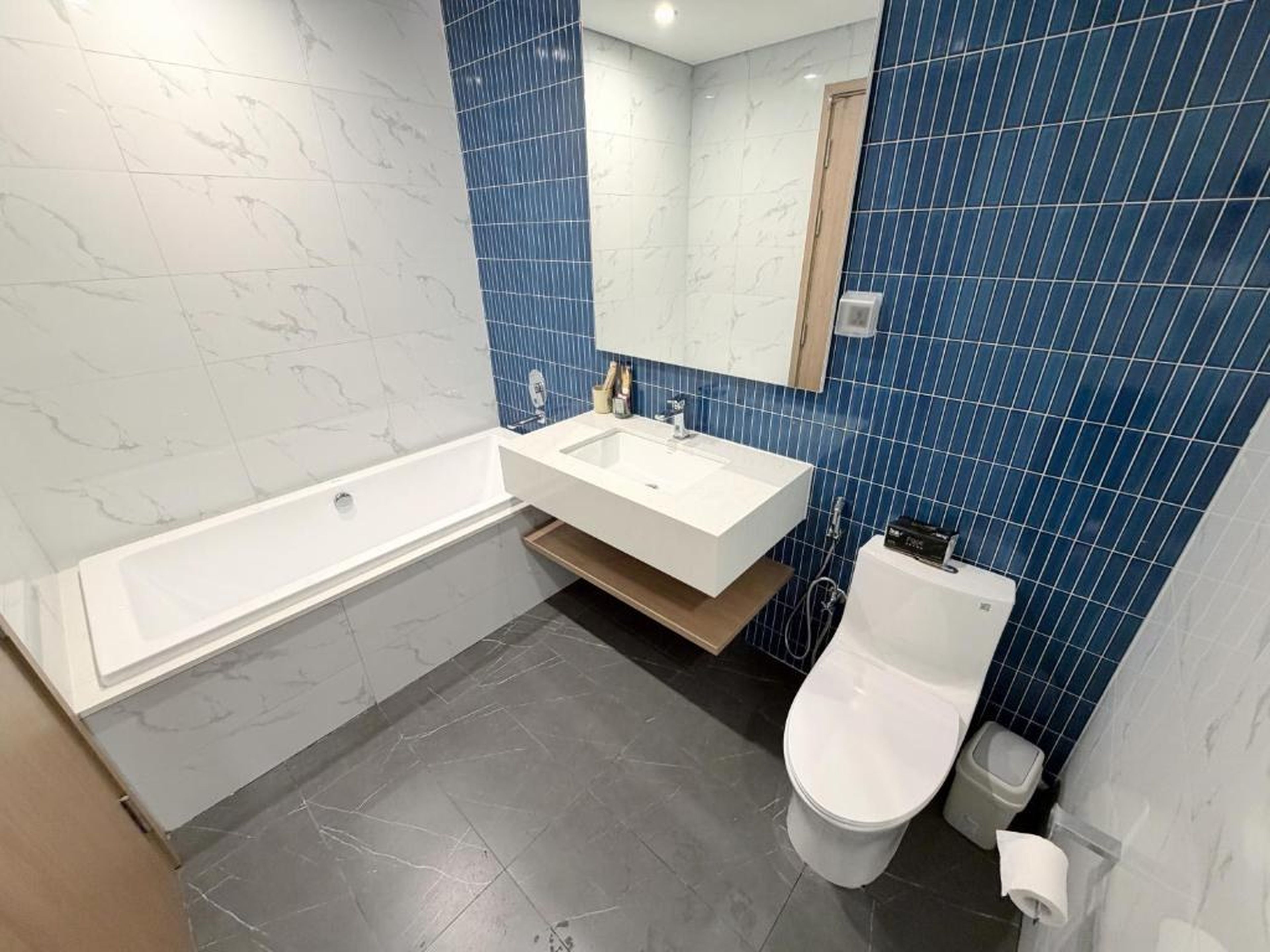 Villa Royal Lotus 5 Phòng ngủ - Căn hộ cao cấp Icon 40 - Hình 23