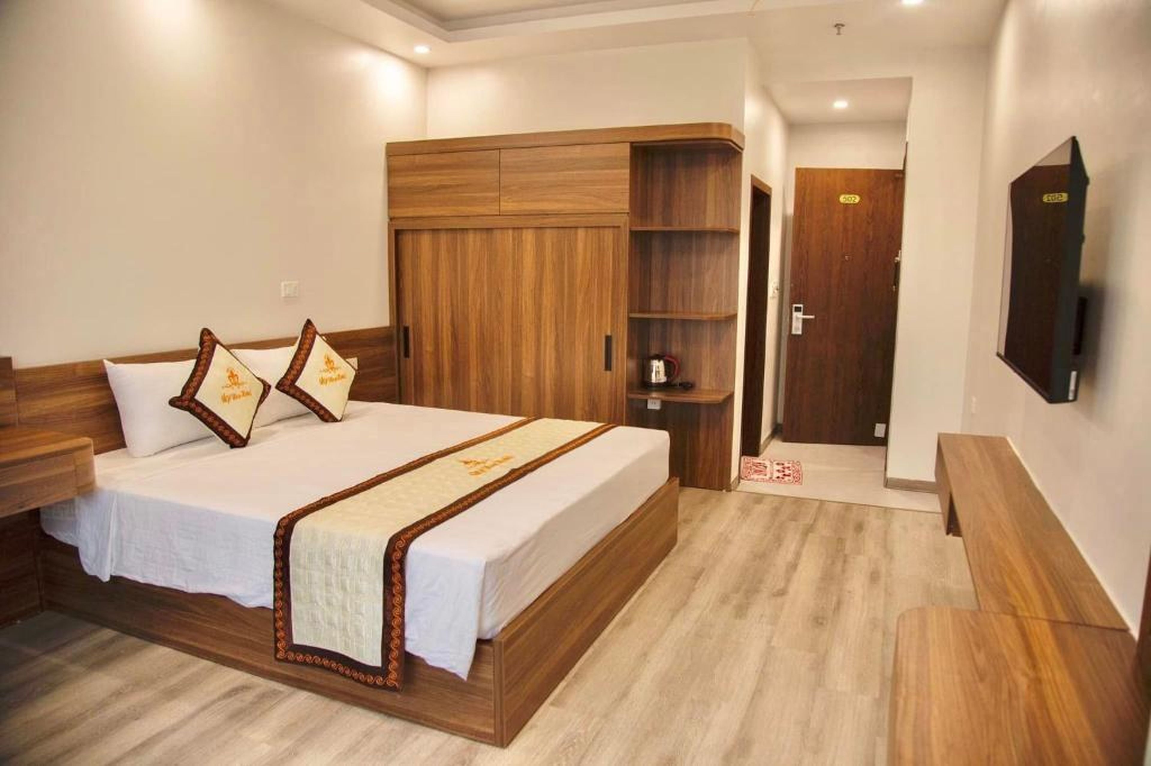 khách sạn Sky New Uông Bí, tỉnh Quảng Ninh - Hình 25