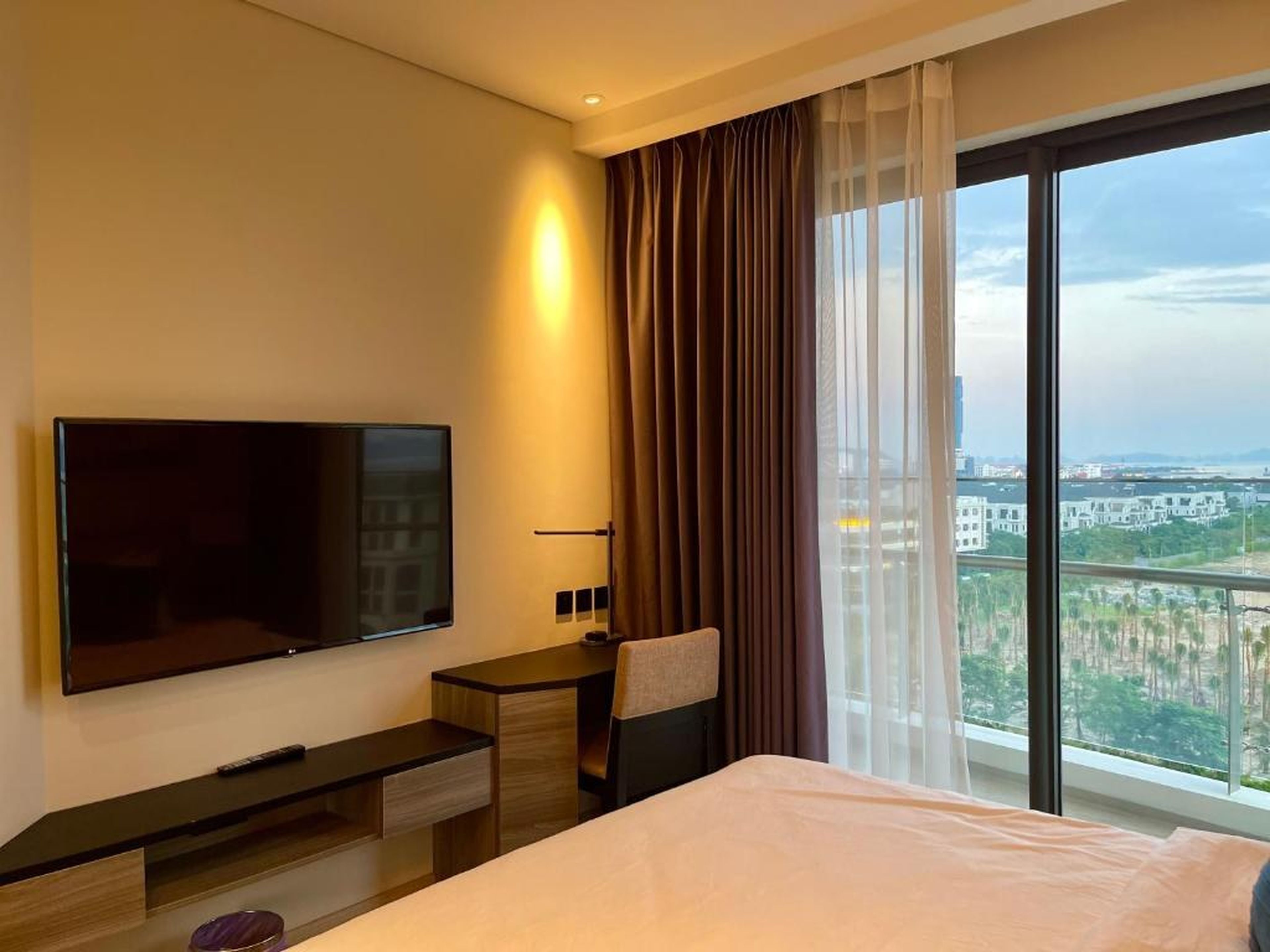 Marina Suite Residence Halong - Hình 44