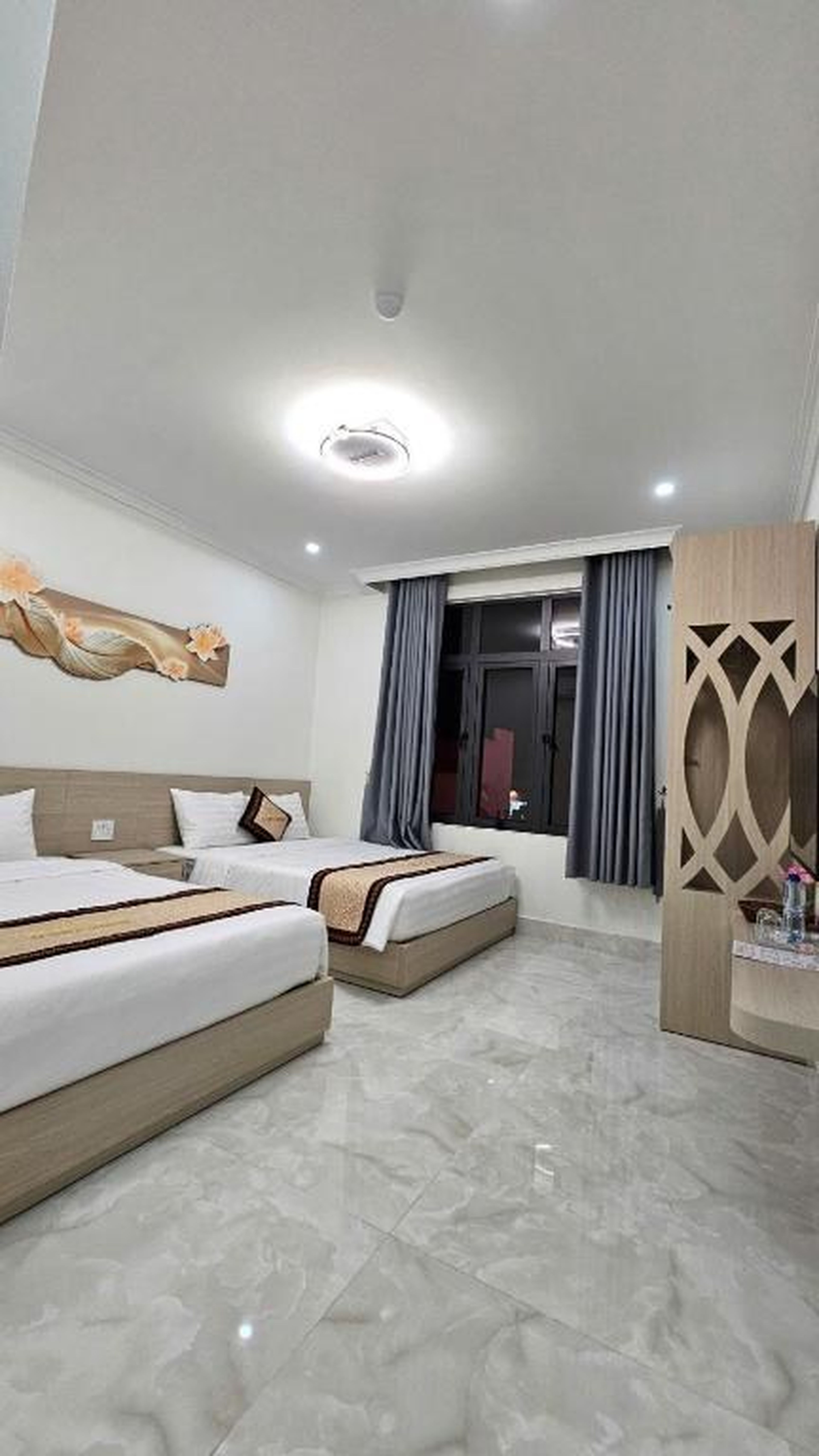 Lucky Hotel Uông Bí - Hình 23