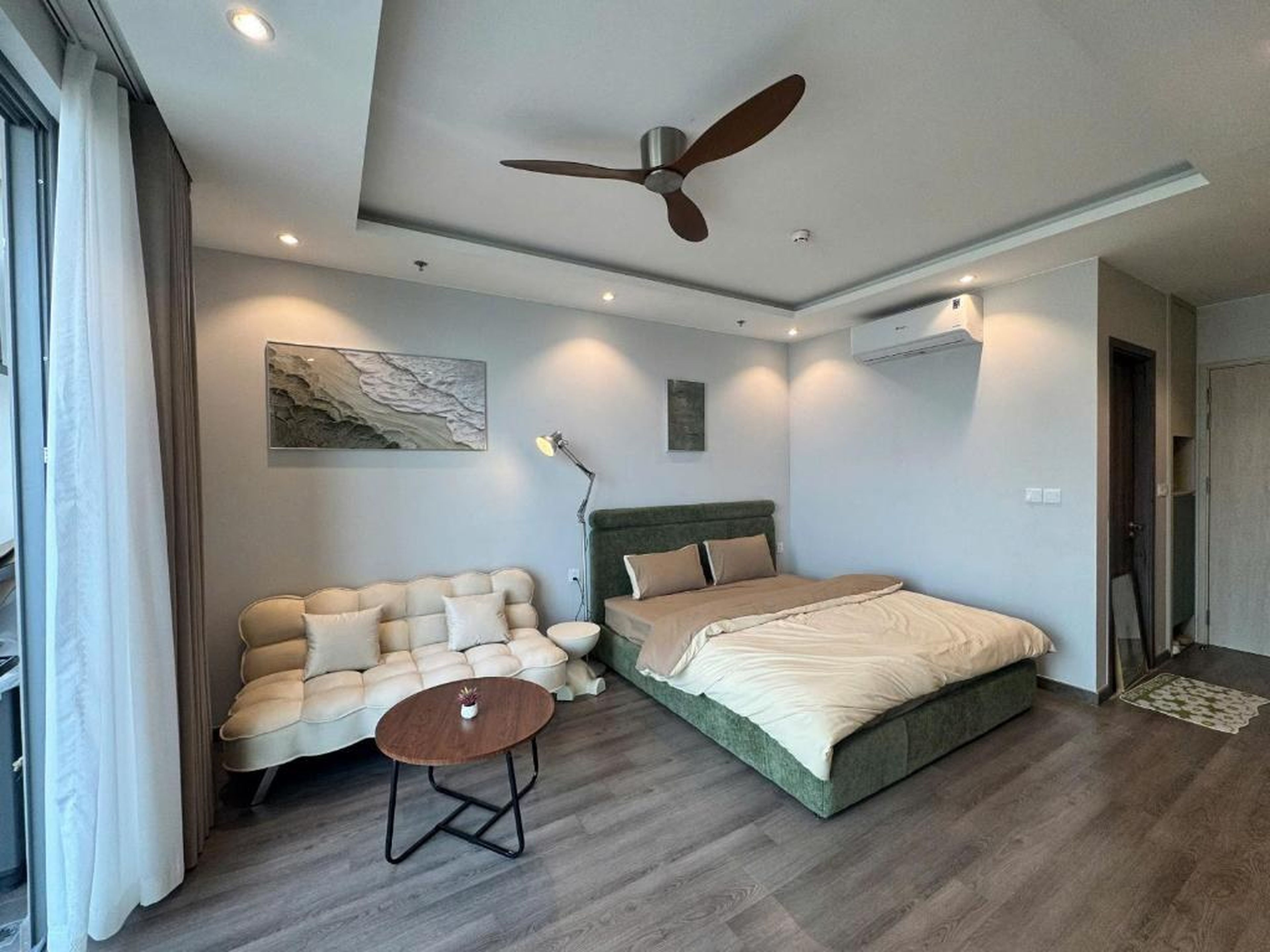 Nin's Home Hạ Long - Hình 25