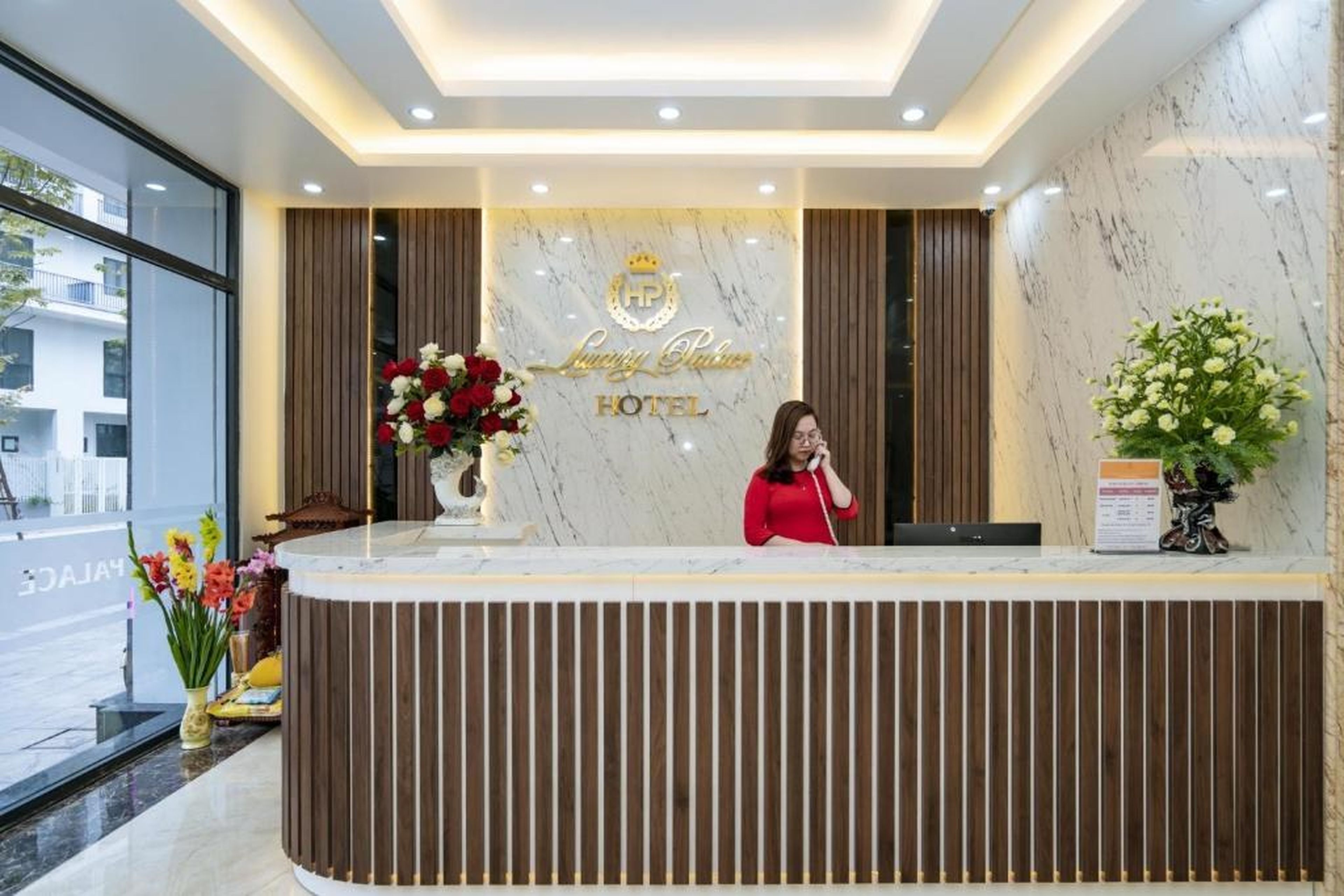 Luxury Palace Hotel - Hình 36