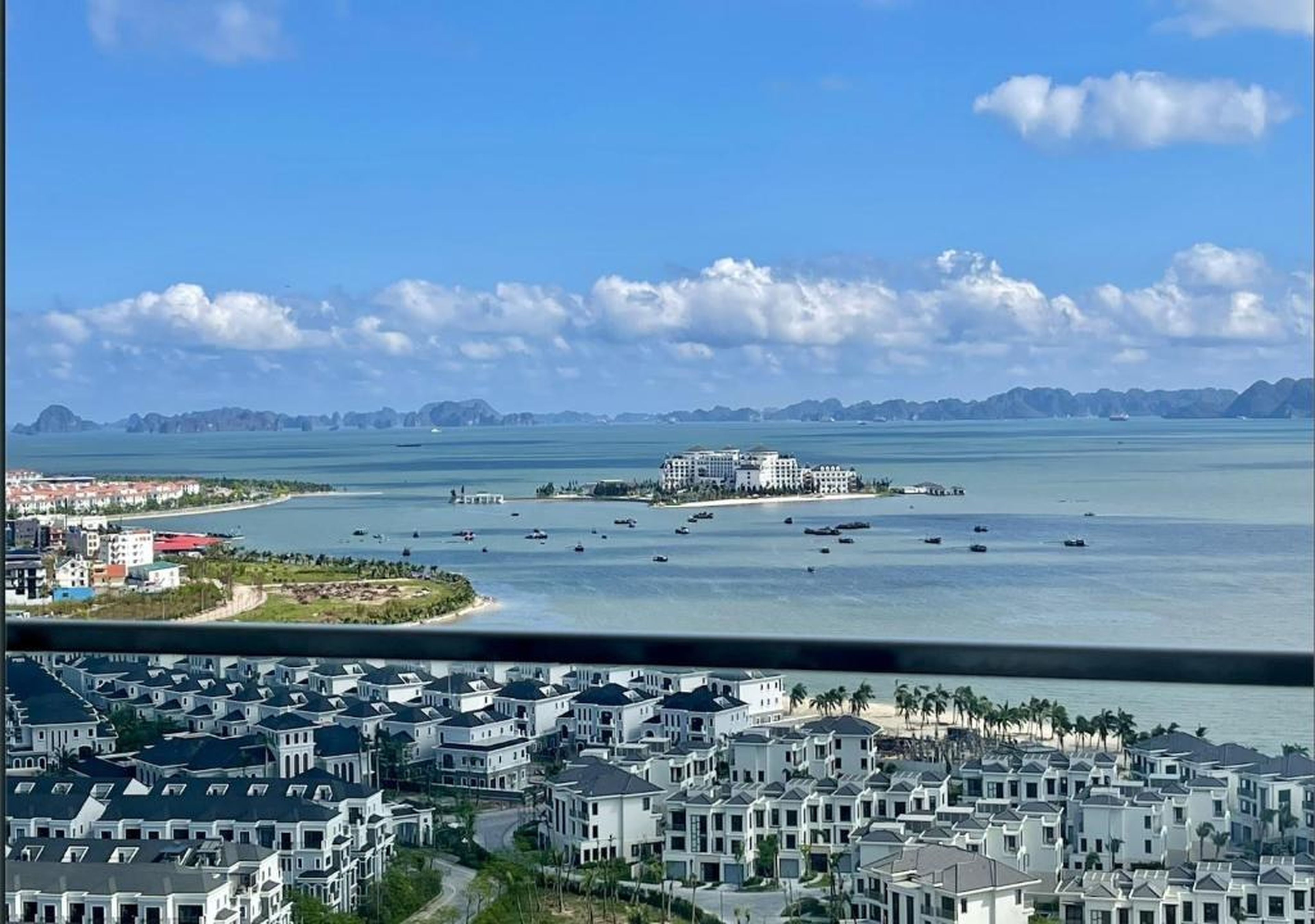 Marina Suite Residence Halong - Hình 28