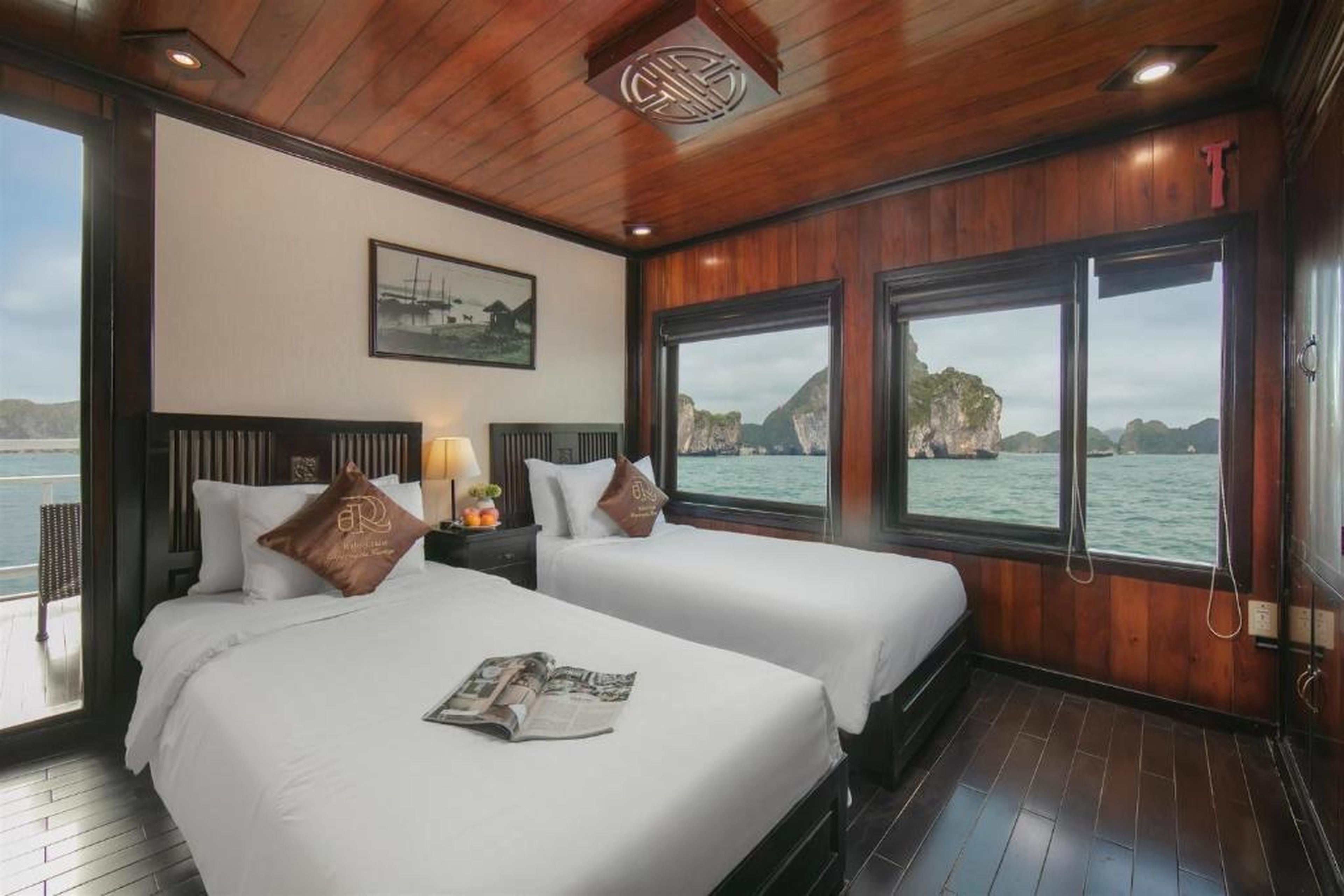 Ruby Premium Cruise - Hình 45