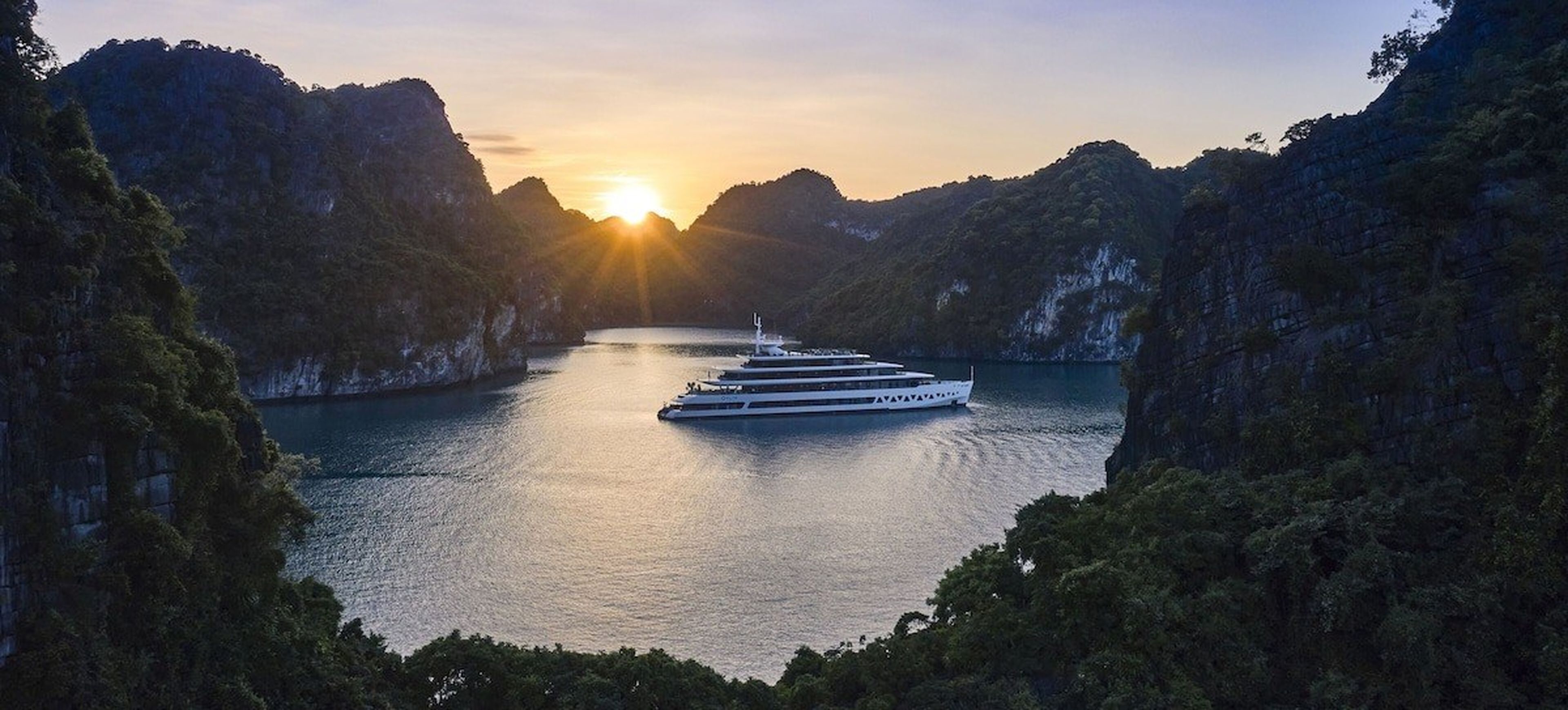 Ngao du vịnh Lan Hạ cùng du thuyền cao cấp 5 sao Elite of the Seas Lan Hạ - Hình 25