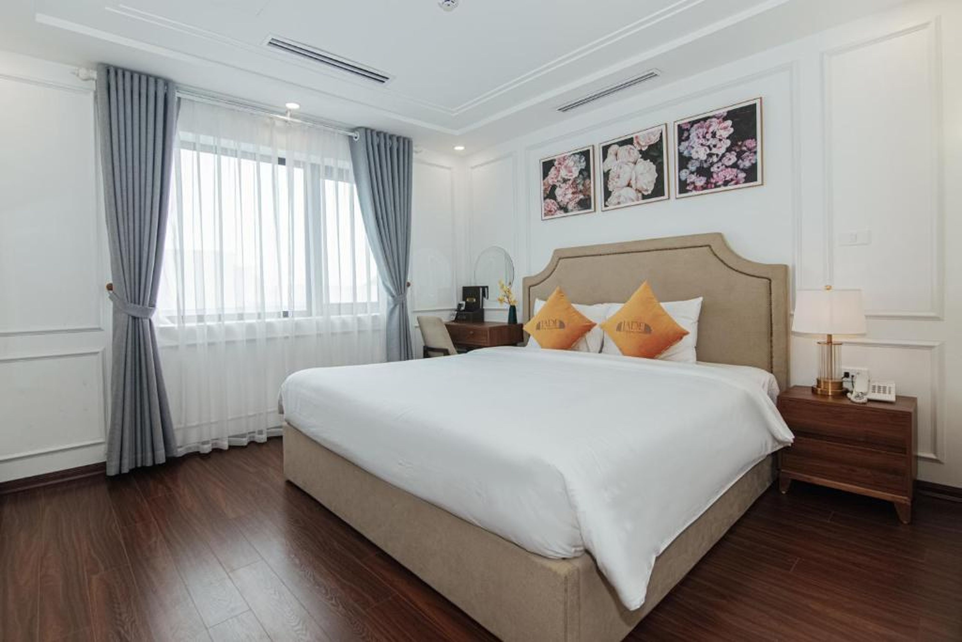 Jade Ha Long Hotel - Hình 3