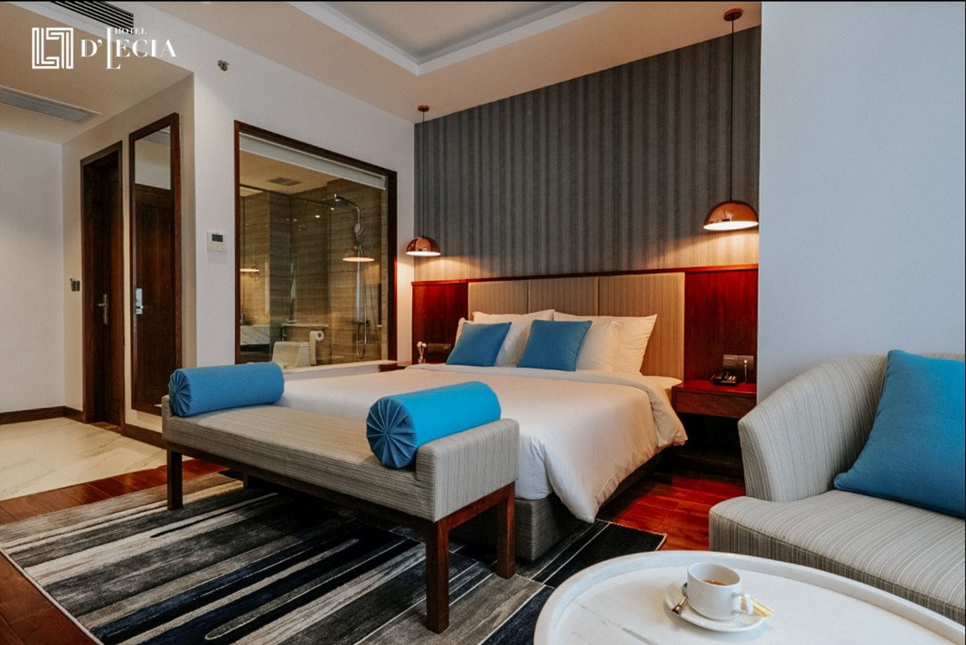 Luxury relaxation at an attractive price at D’Lecia Ha Long Hotel - Hình 12