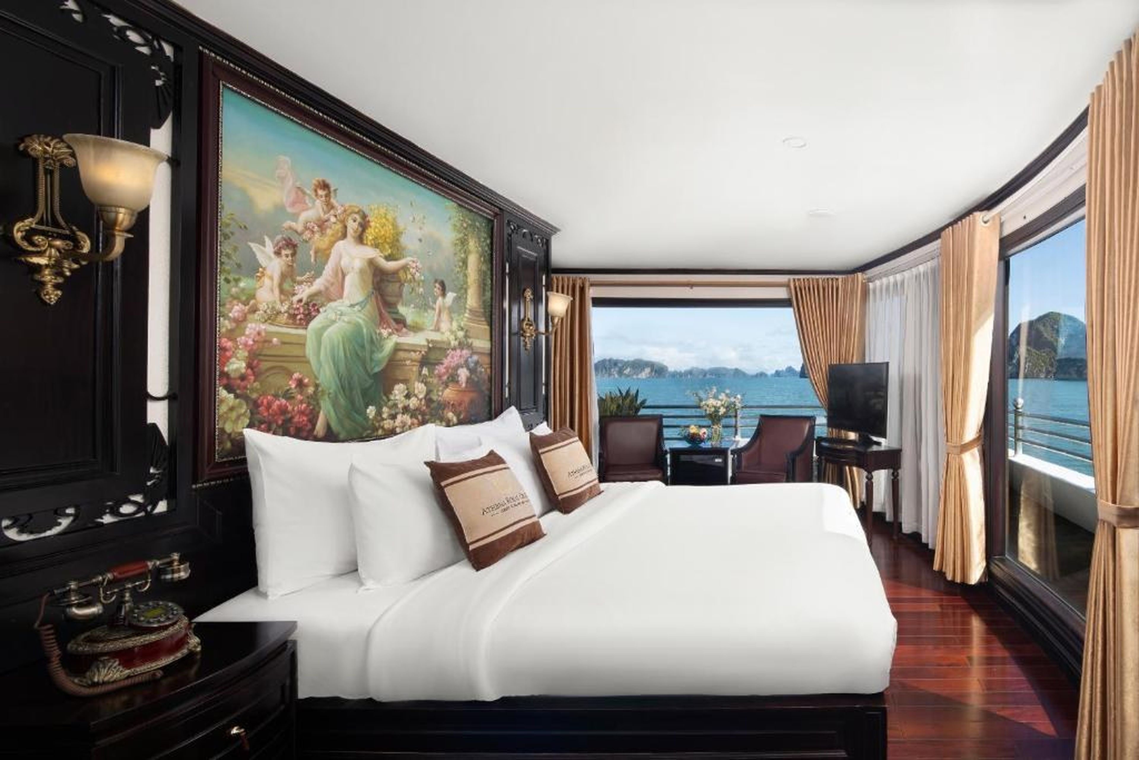 Athena Royal Cruise - Luxury in Halong Bay - Hình 25