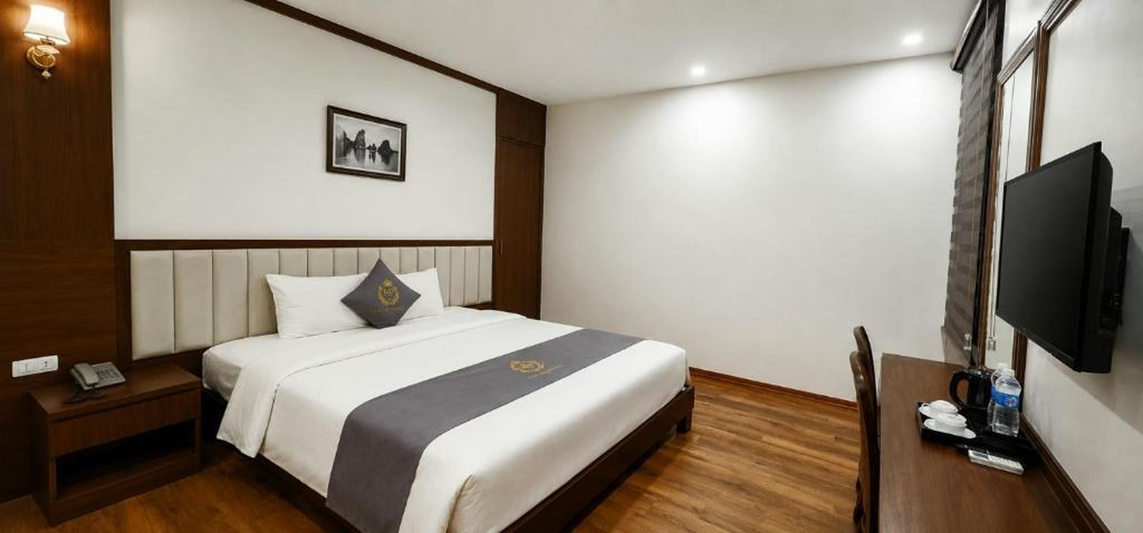 Luxury Palace Hotel - Hình 9