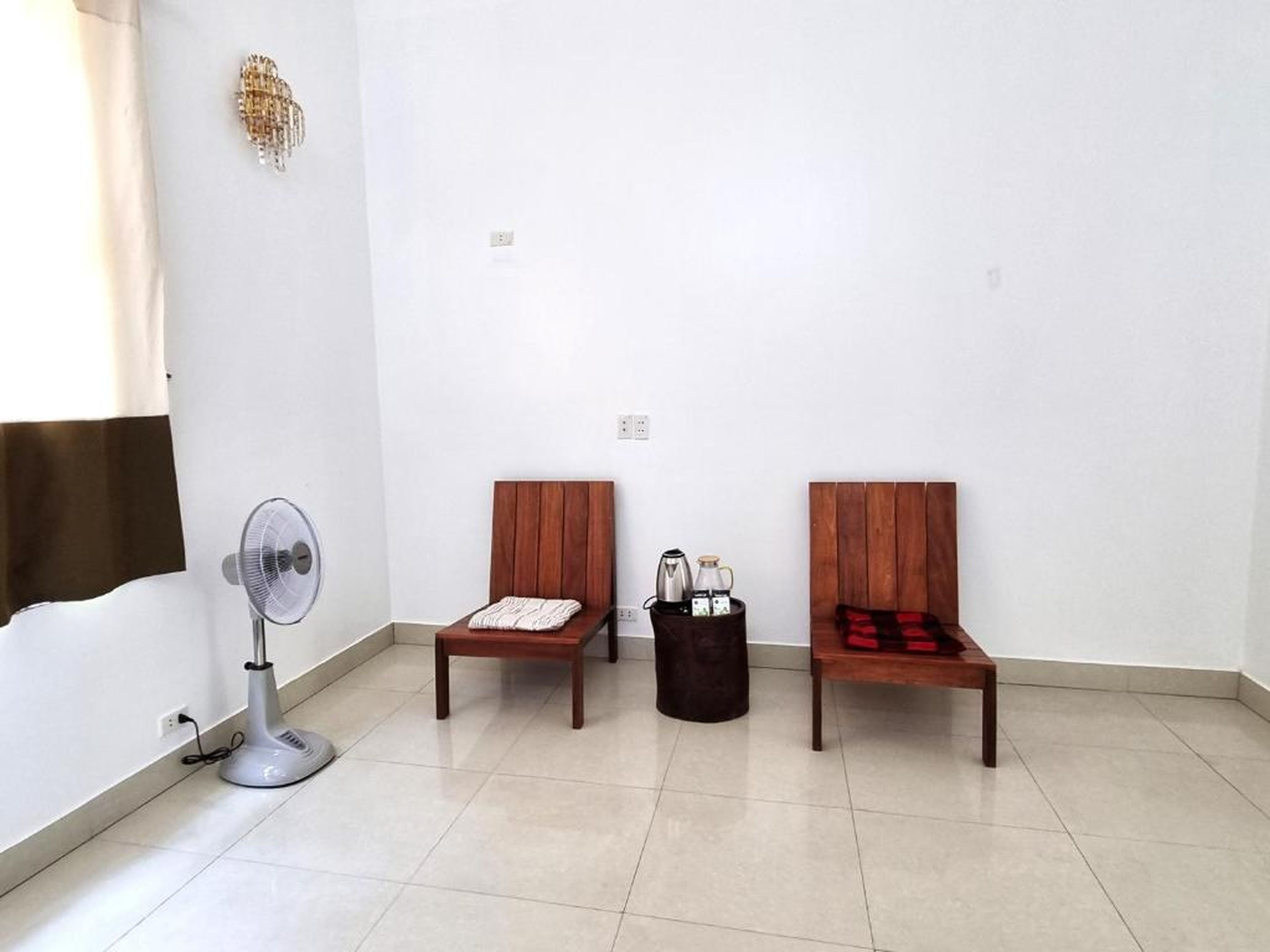Top Hill Halong Homestay - Hình 35