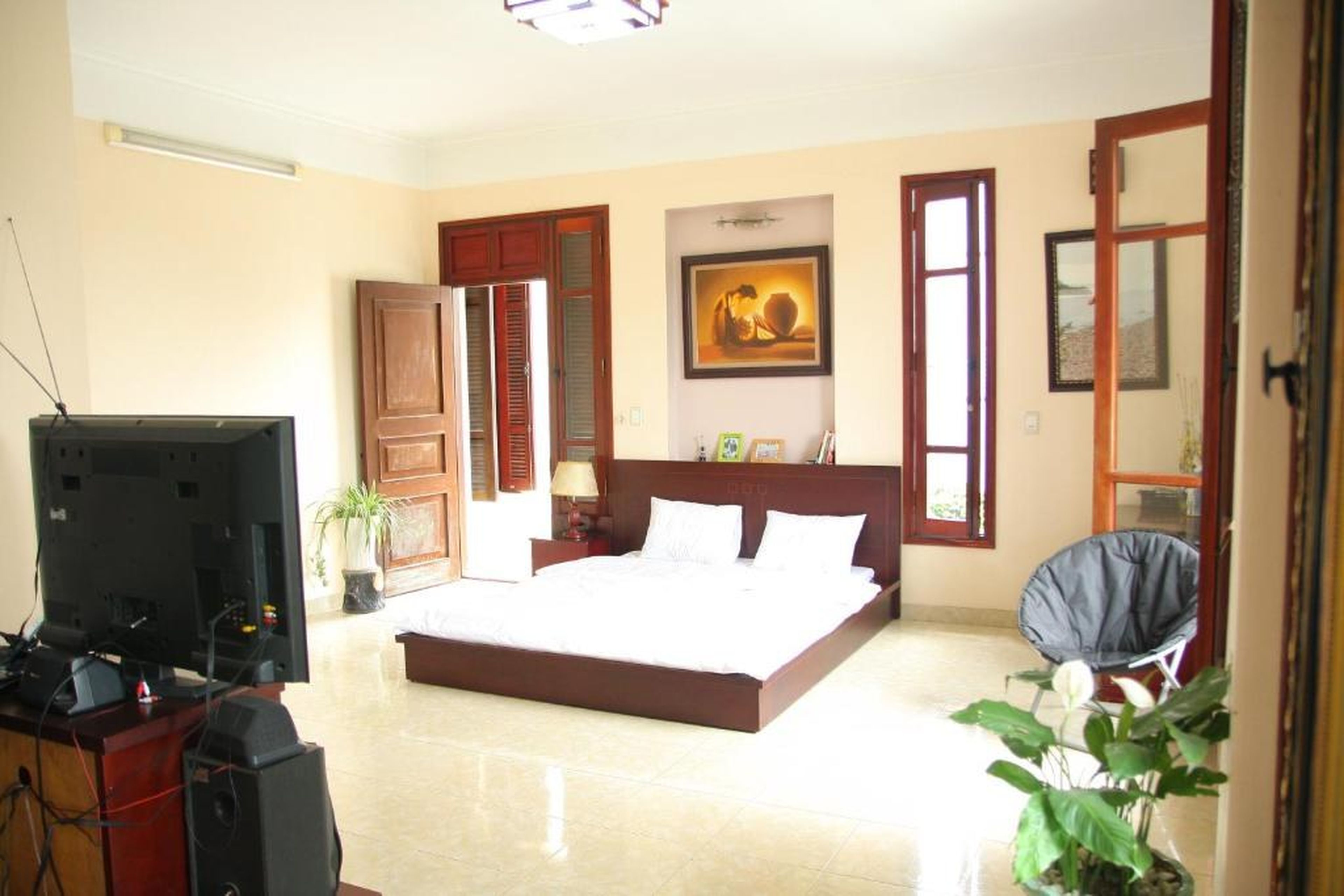 Hạ Long Lily Homestay - Hình 8