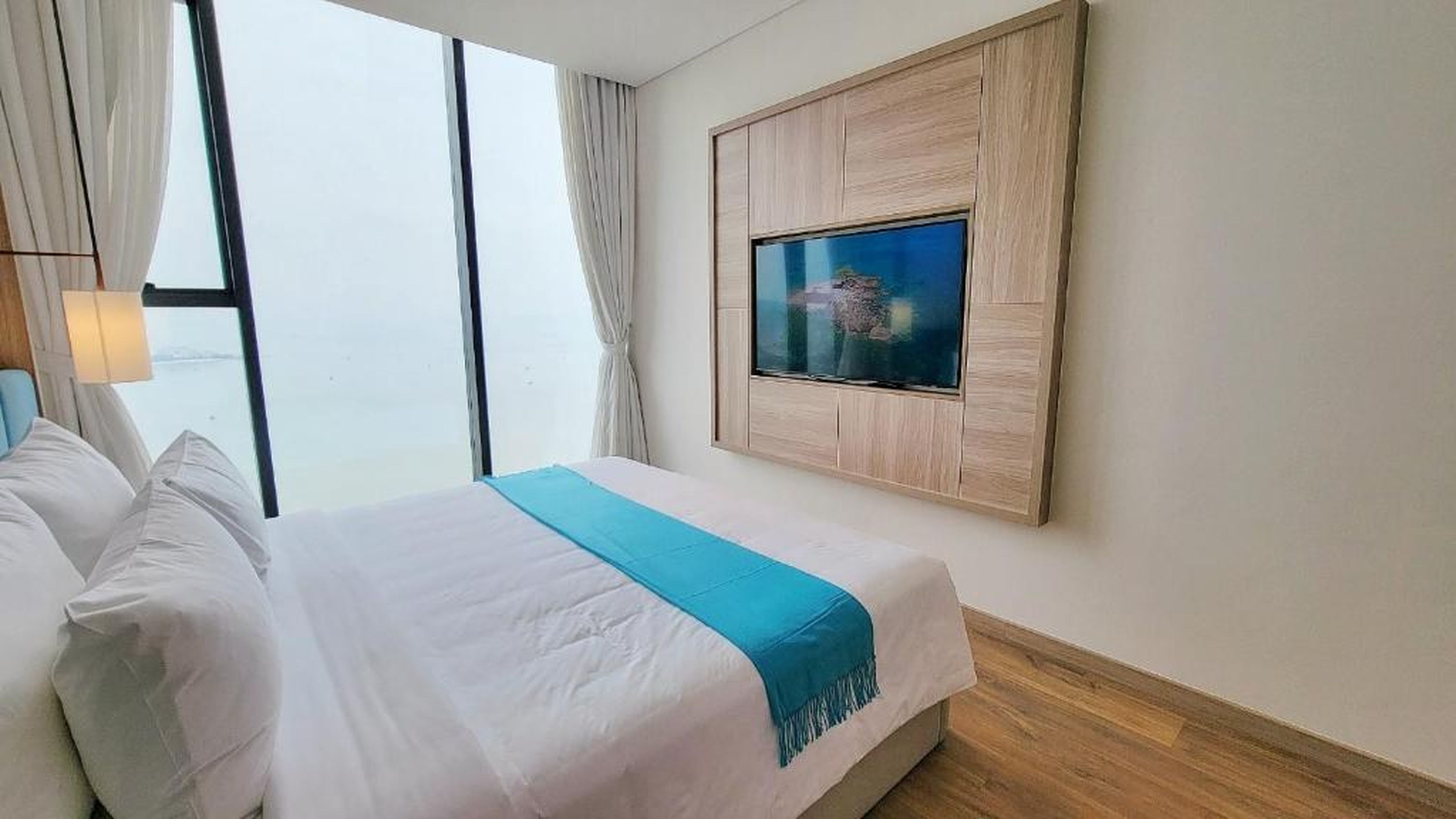 A La Carte Ha Long Apartments by Kevin & Anna - Hình 31
