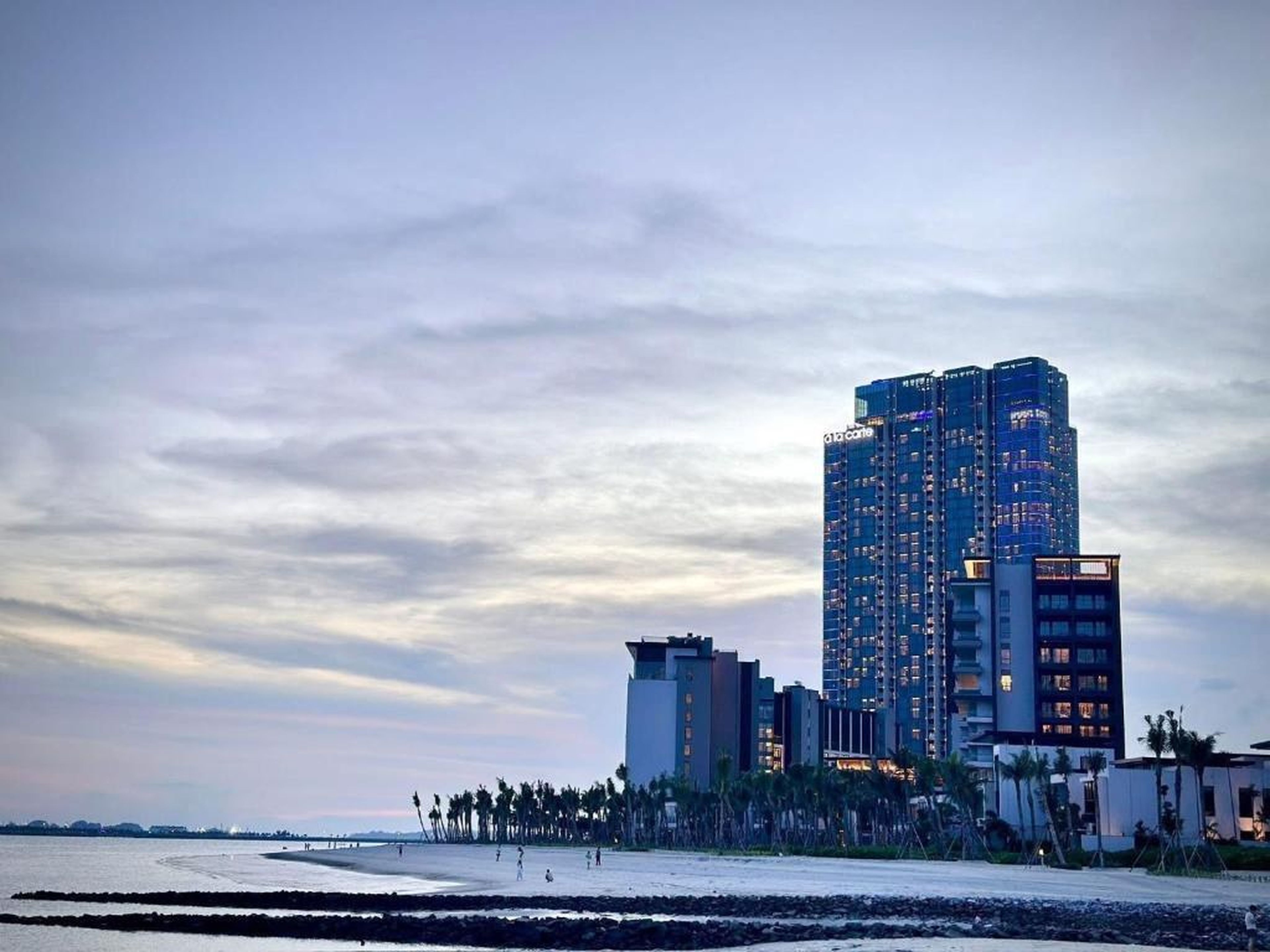 Àlacarte Ha Long Bay Apartment - Golden Horizon - Hình 23
