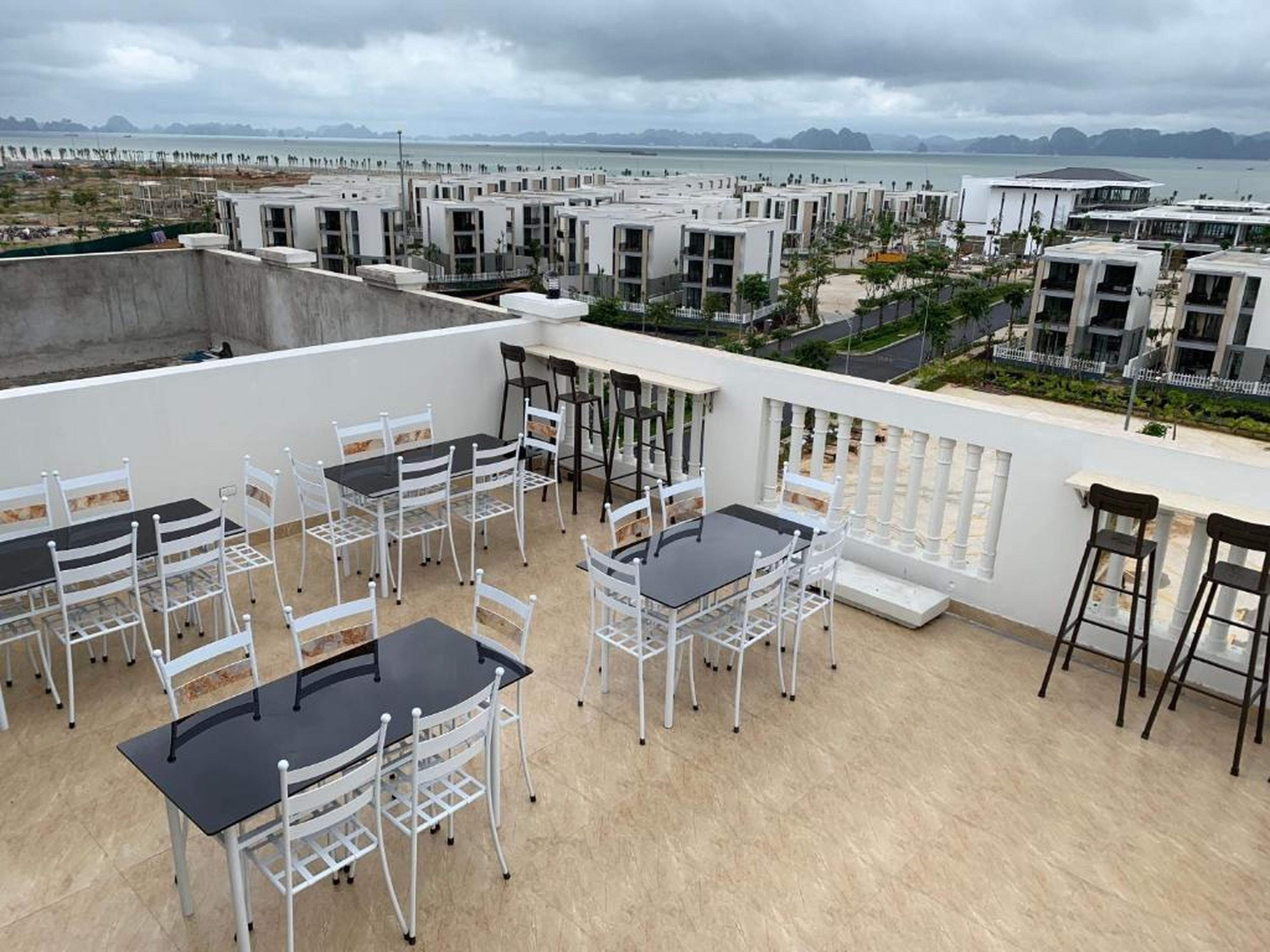 Herriot Hạ Long Hotel - Hình 21