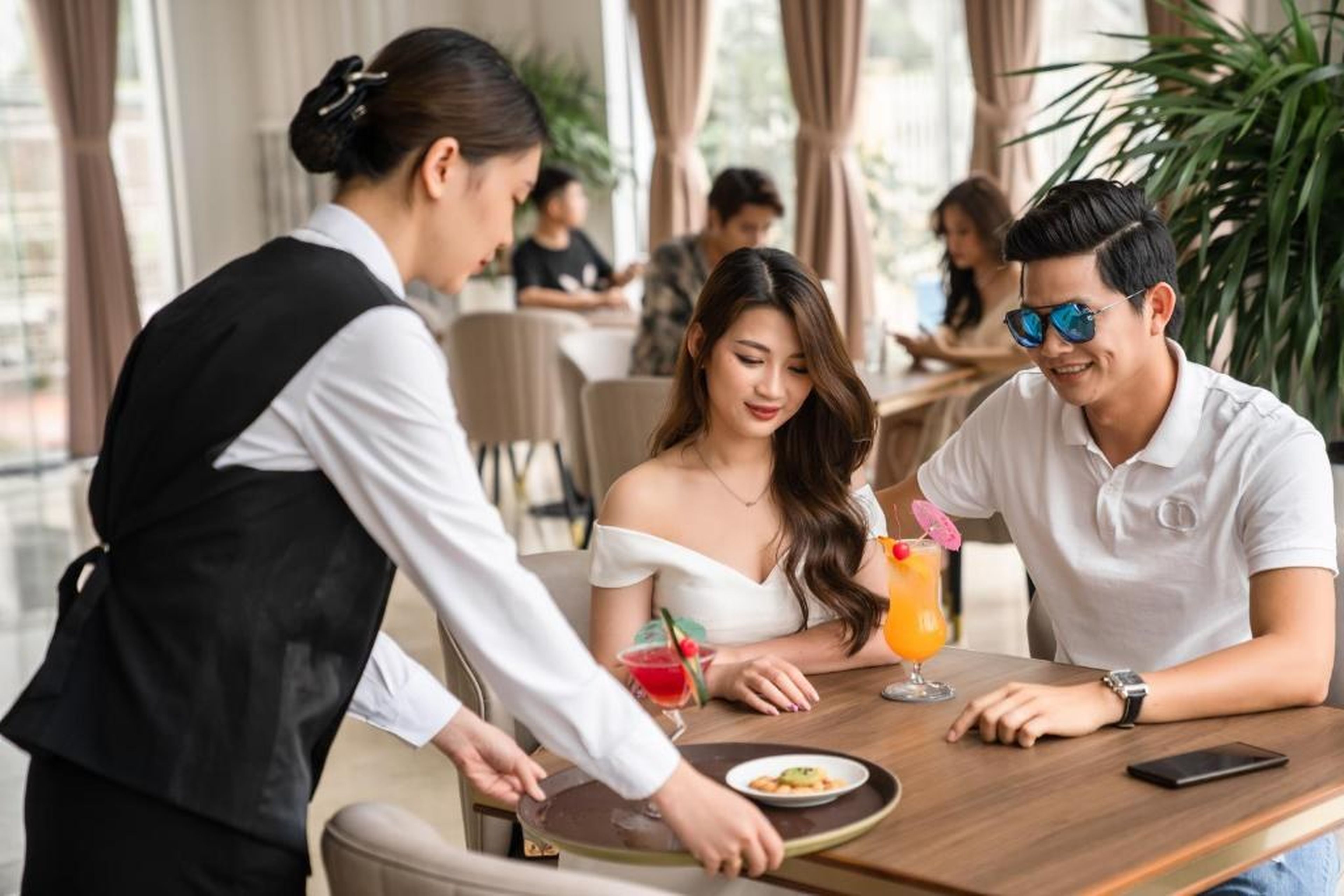 Paddington Hotel Halong Bayview - Hình 35