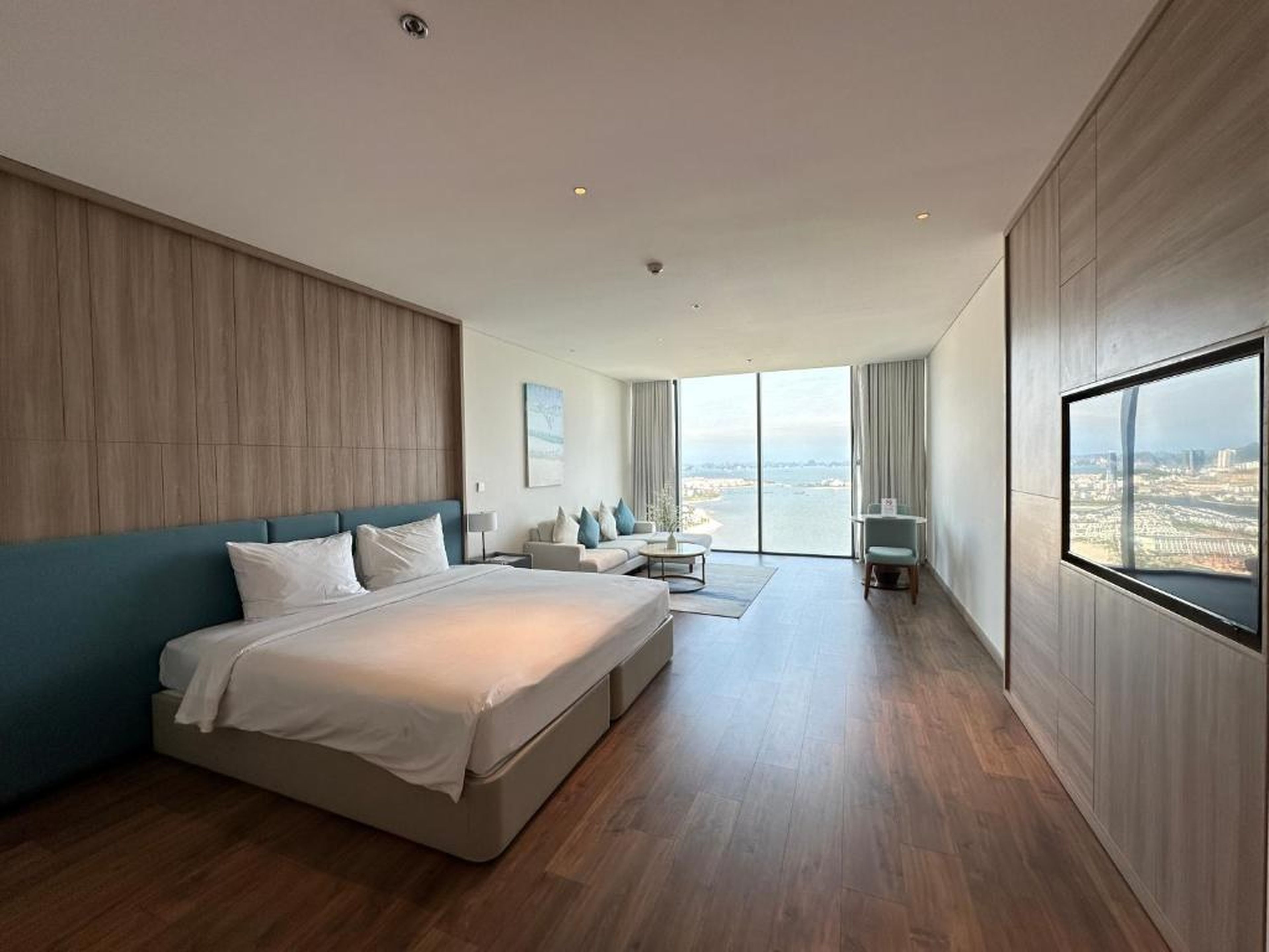 Lumi Apartment Alacate Hạ Long - Hình 23