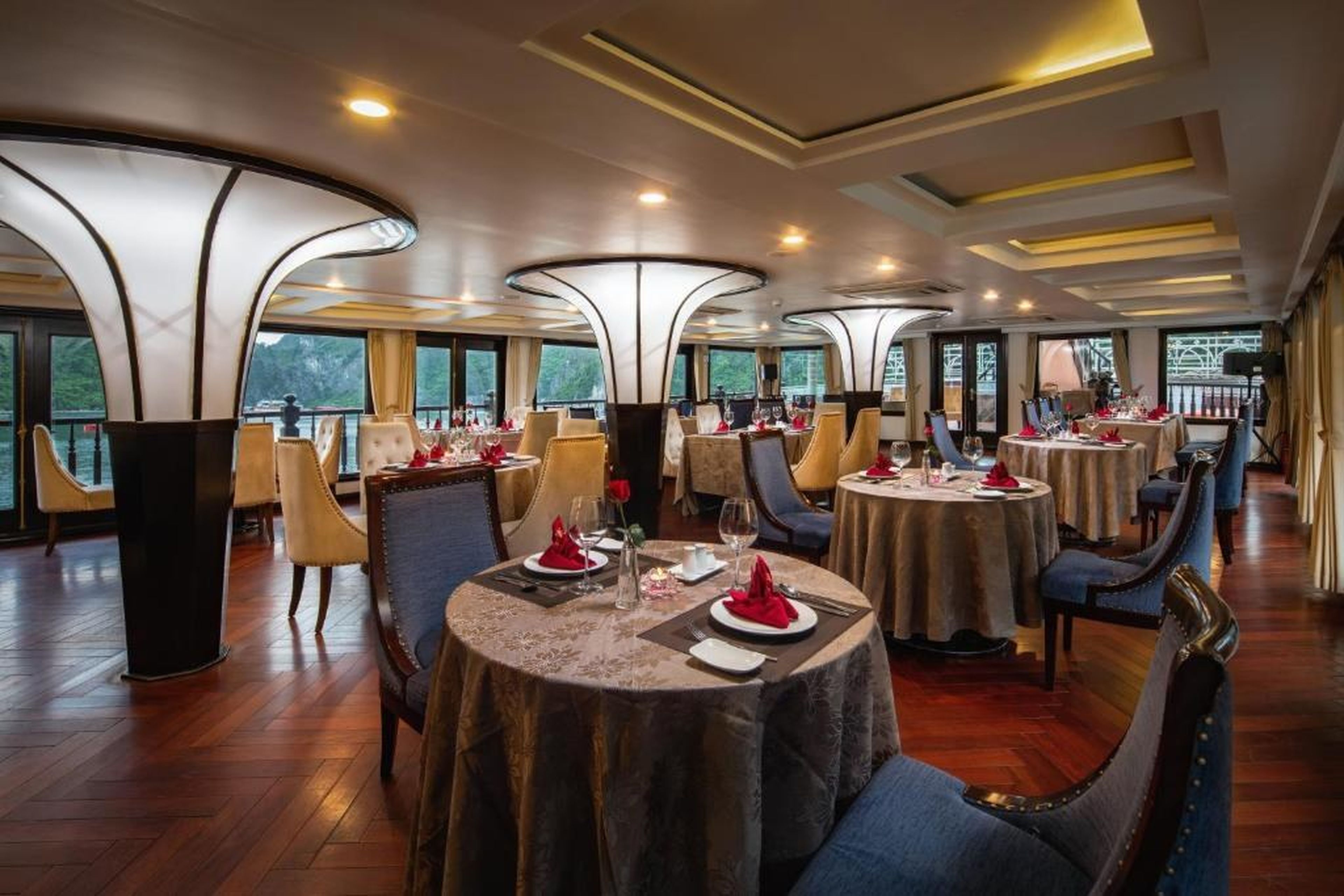 Alisa Premier Cruise - Hình 4