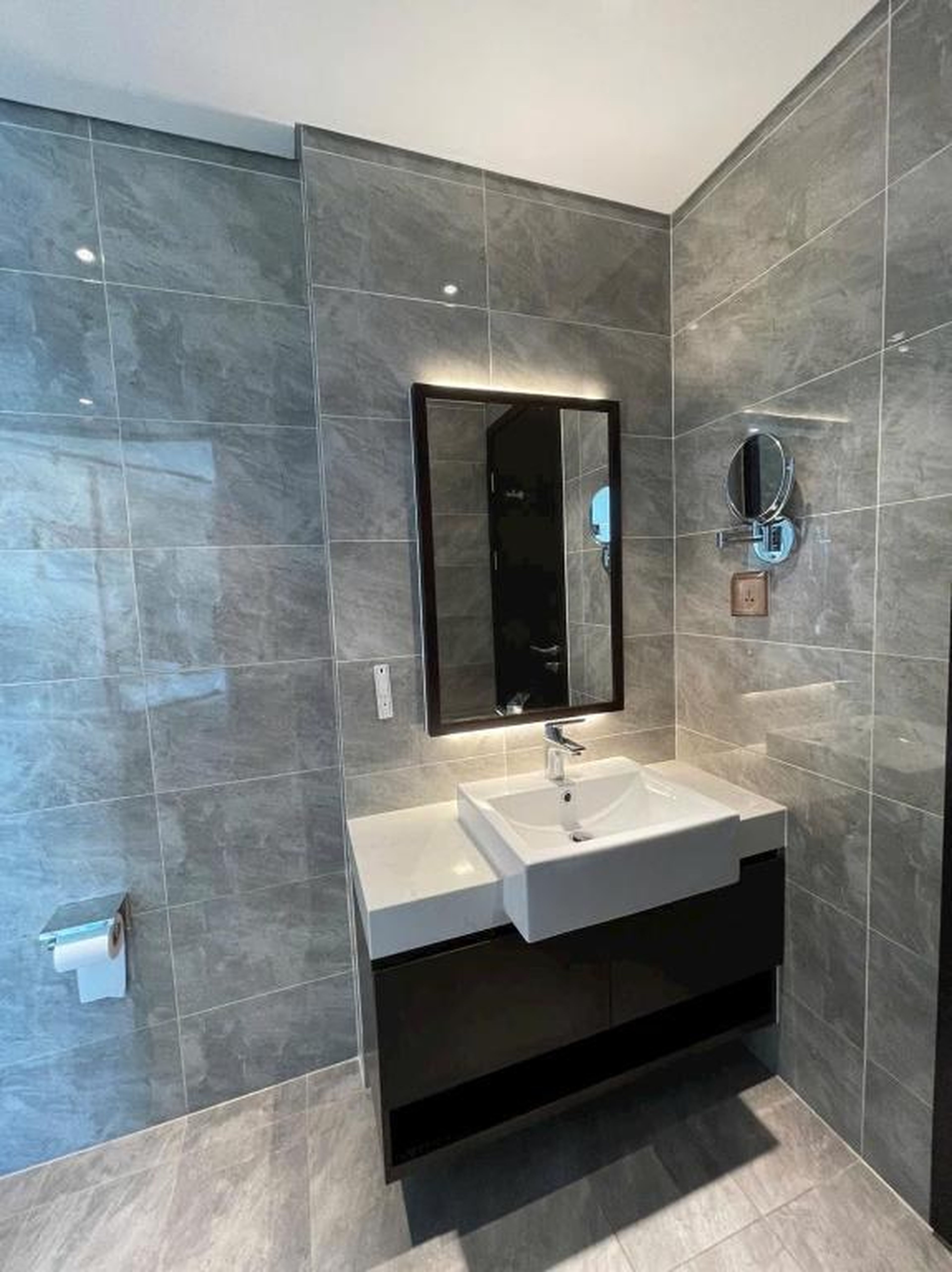Căn hộ khách sạn Hạ Long Premier Sapphire - Hình 16