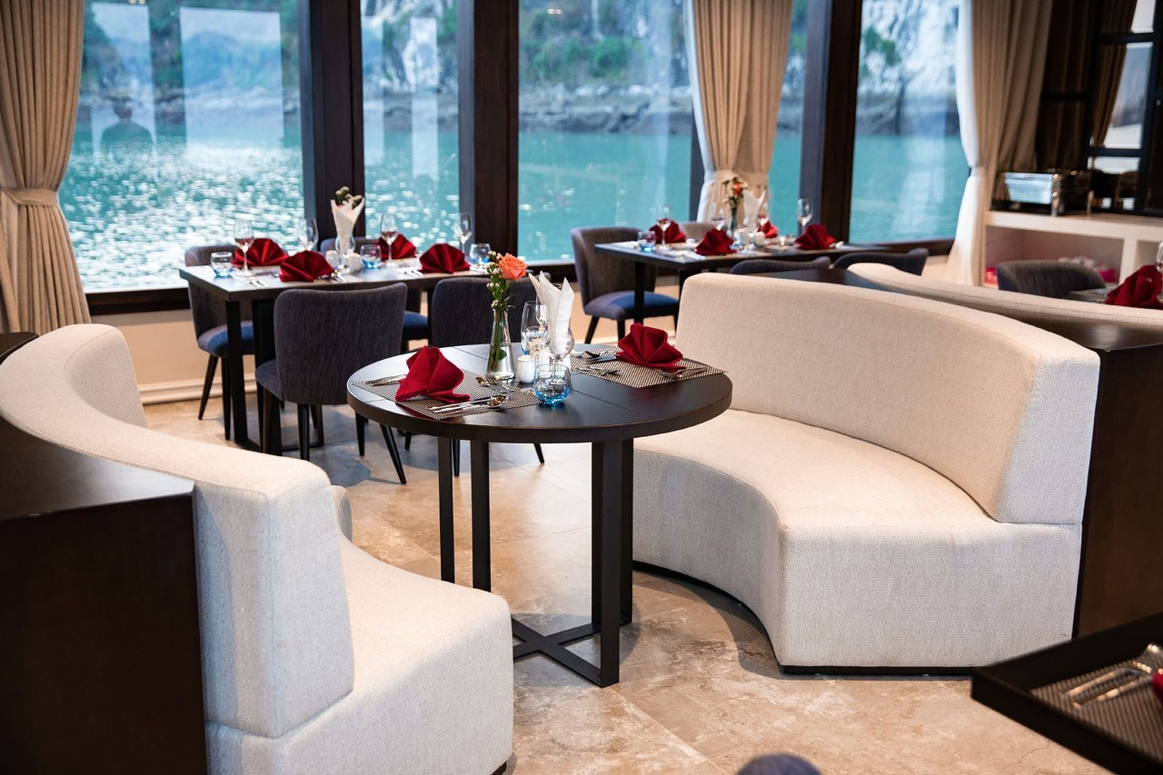 Explore Ha Long Bay – Lan Ha Bay in One Day with Jade Sails Cruise - Hình 7