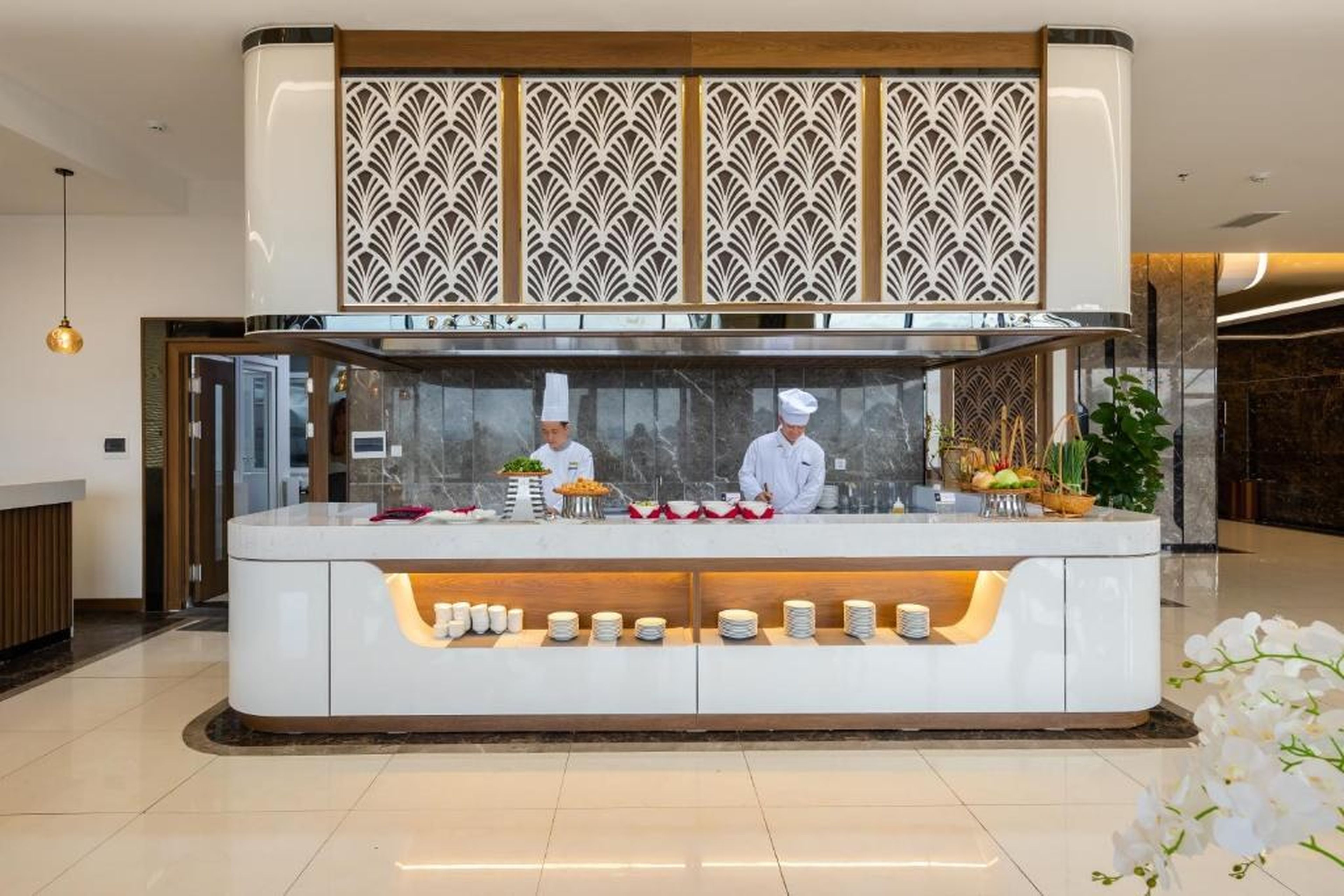 Muong Thanh Grand Bai Chay - Hình 5
