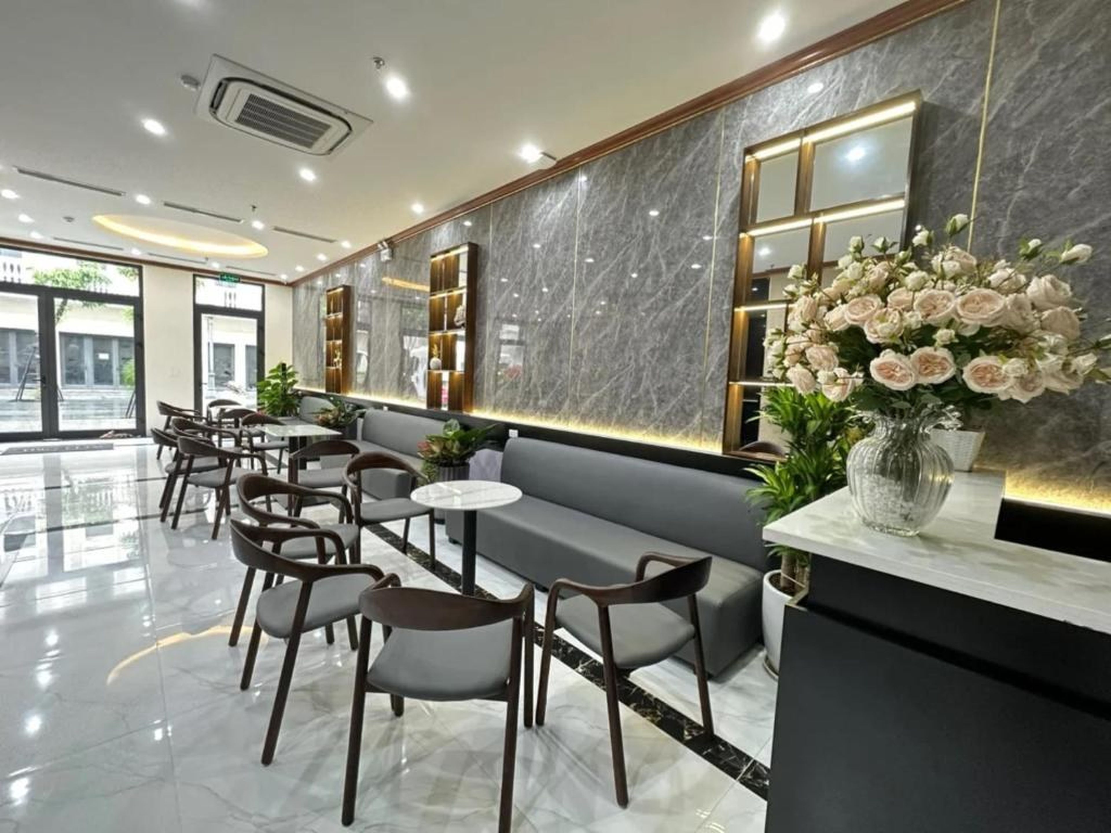 My Hotel Hạ Long - Hình 35