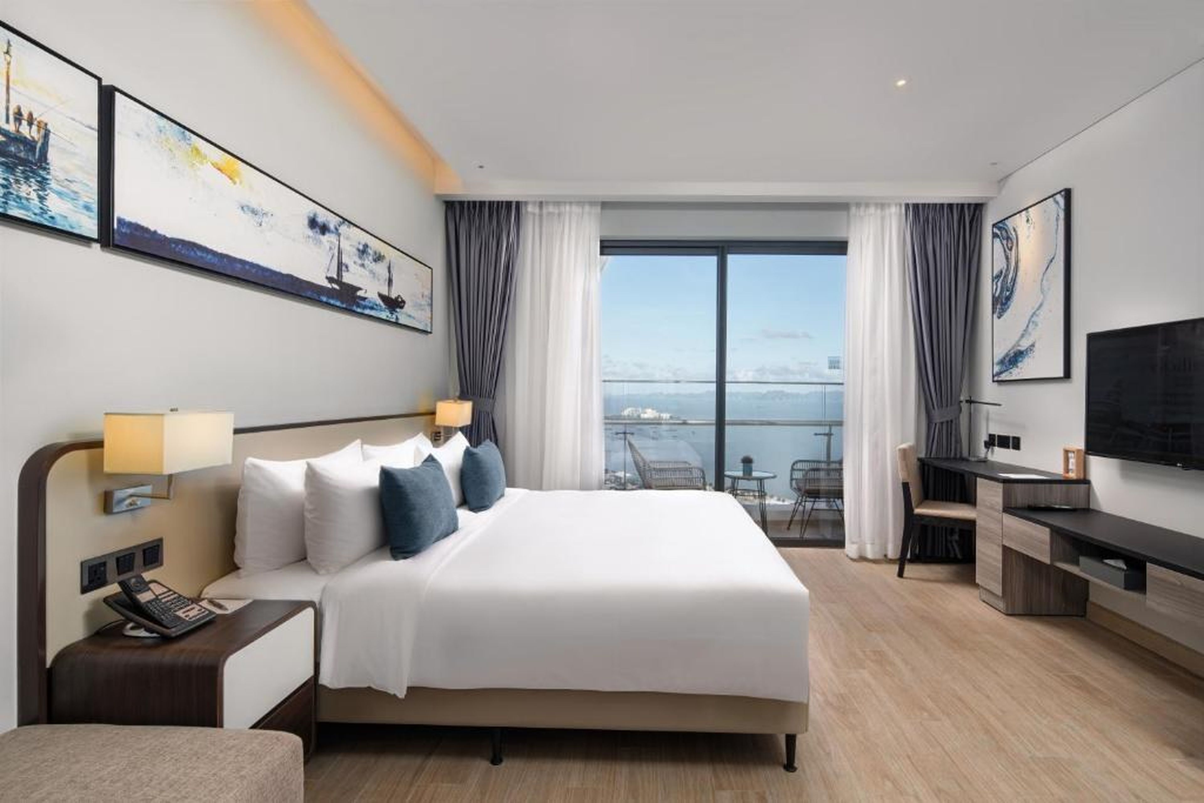 Citadines Marina Halong - Hình 8