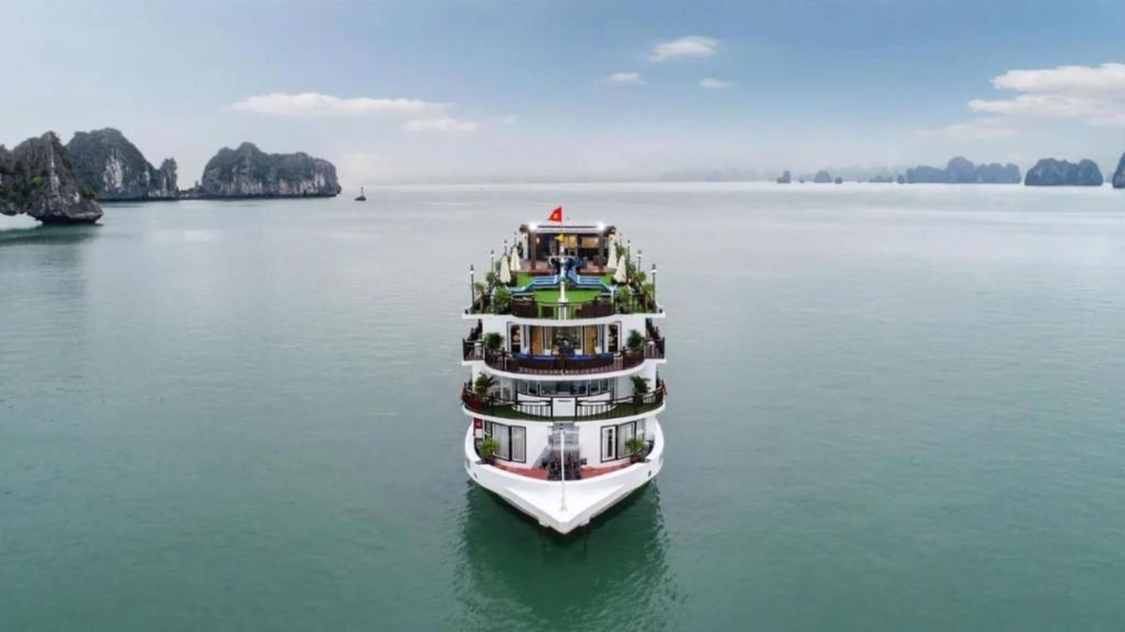 Amanda cruise 5 star ha long bay - Hình 11