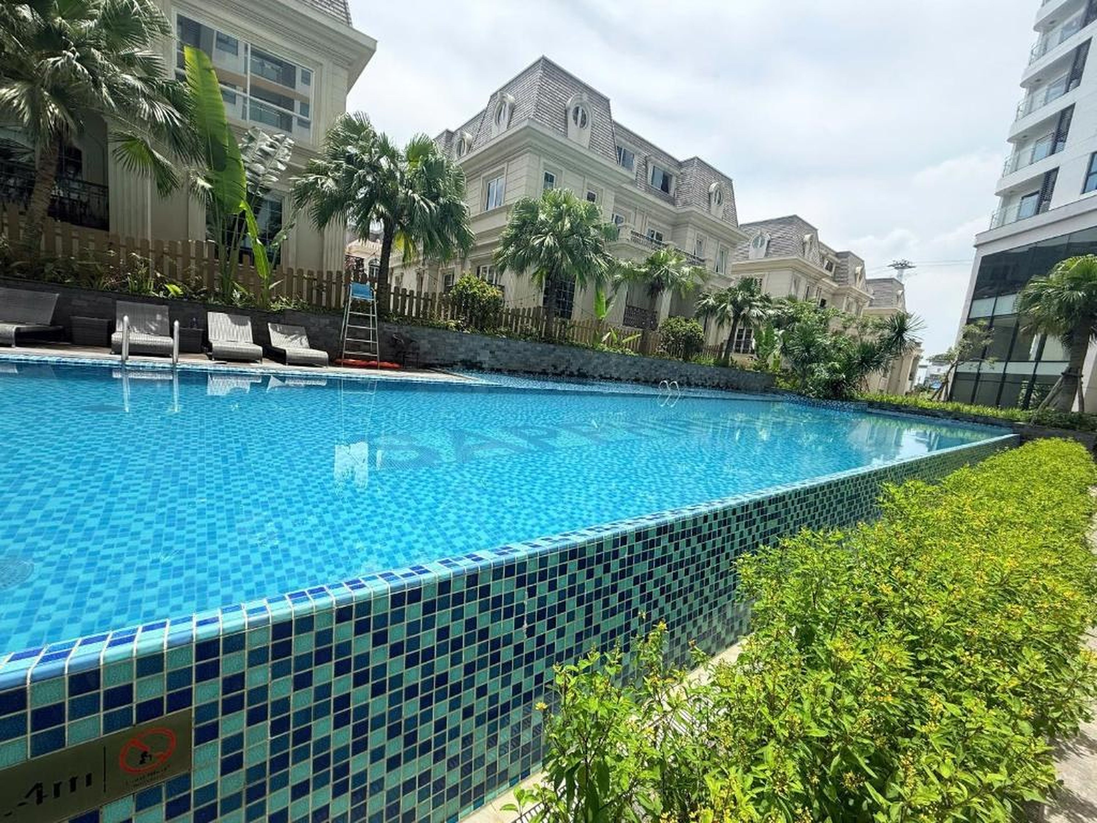 The Saphire Ha Long - TranThuy Sea View Apartment - Hình 41