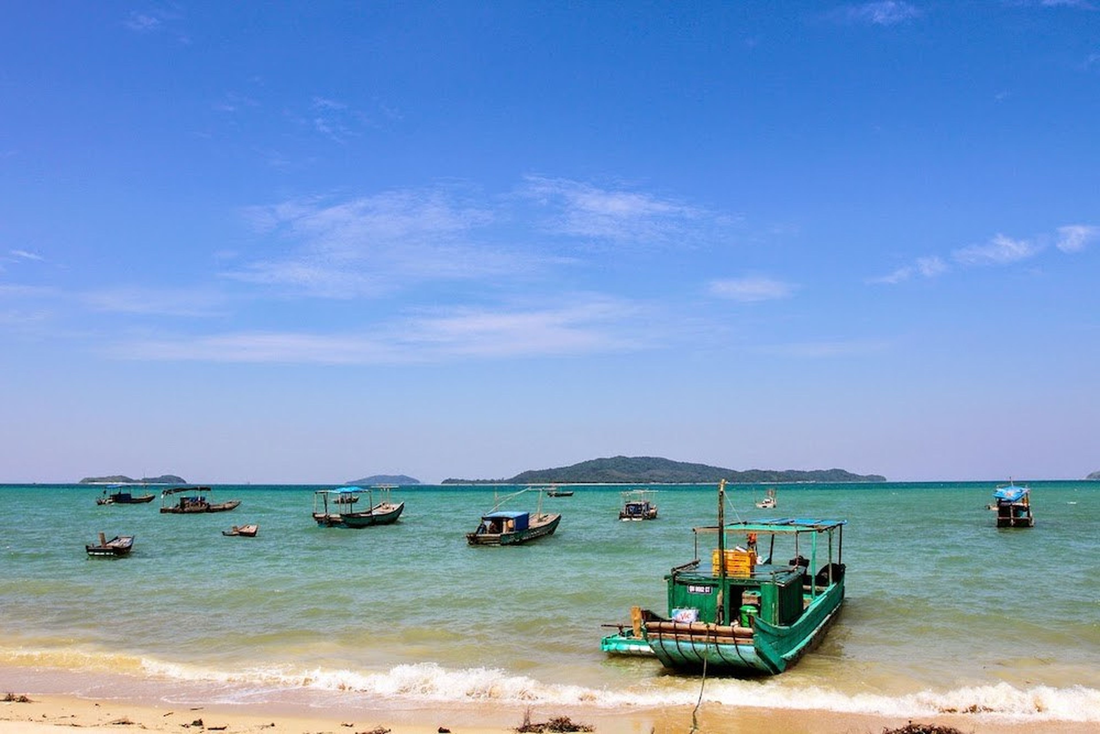 Quan Lạn Beach – Captivating Visitors at First Sight - Hình 4