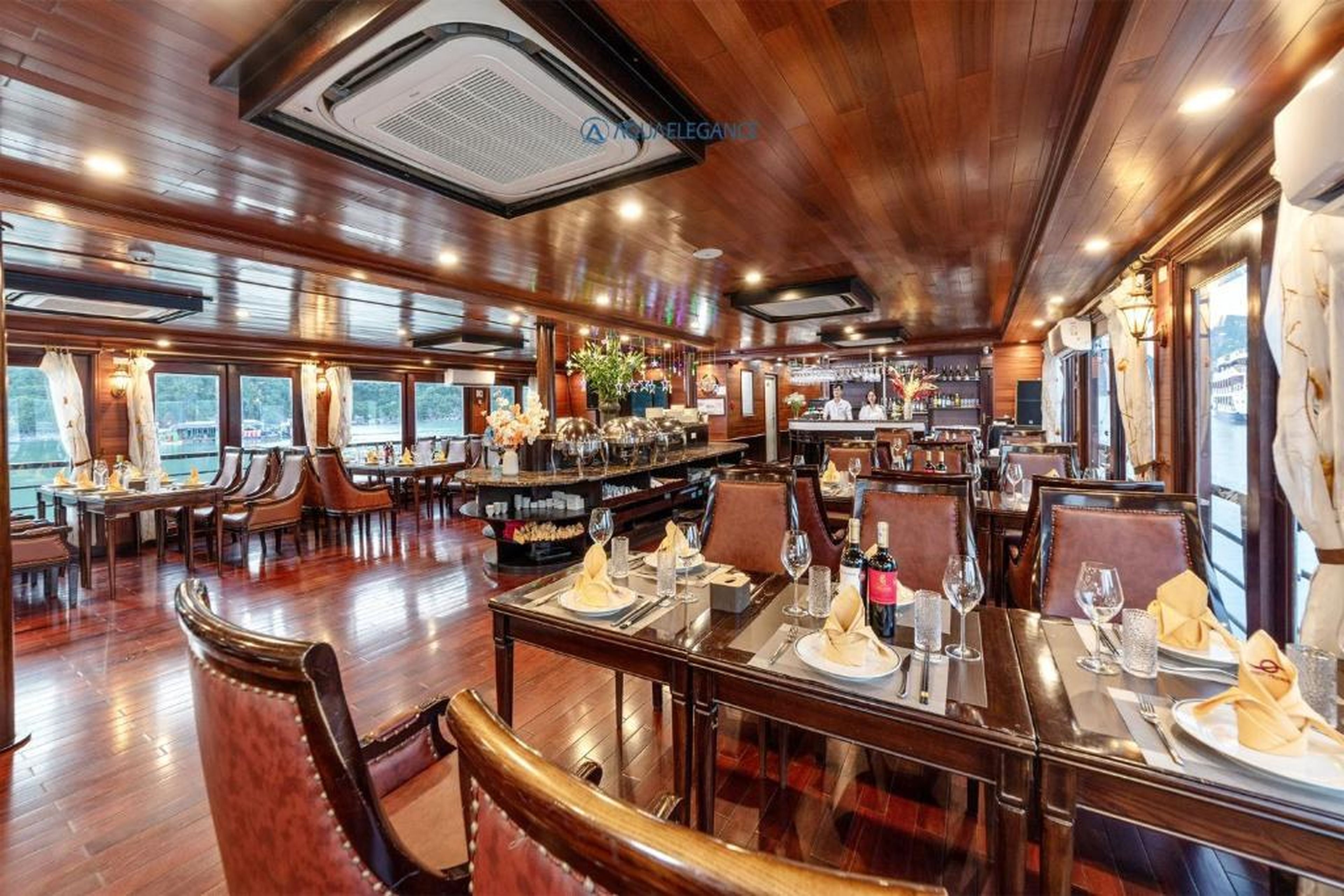 Aqua Elegance Cruise - Halong Bay by AHG - Hình 16