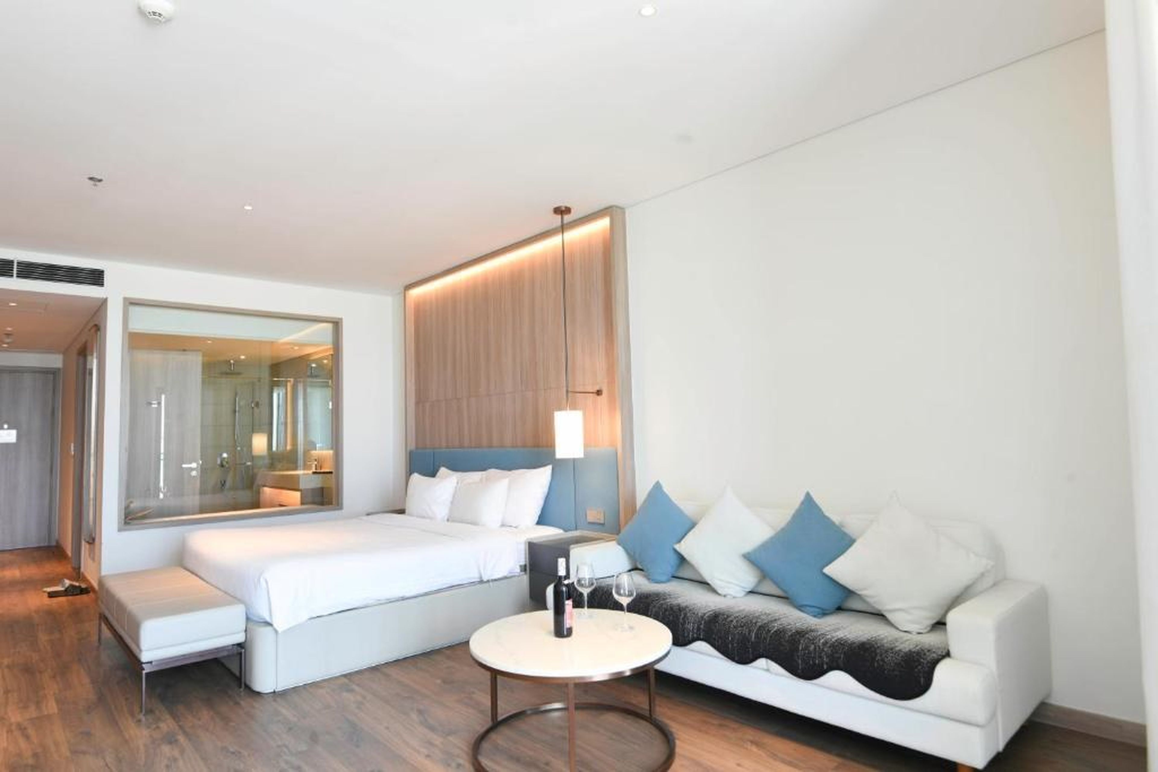 Anstay Residence by A La Carte Hạ Long - Hình 11