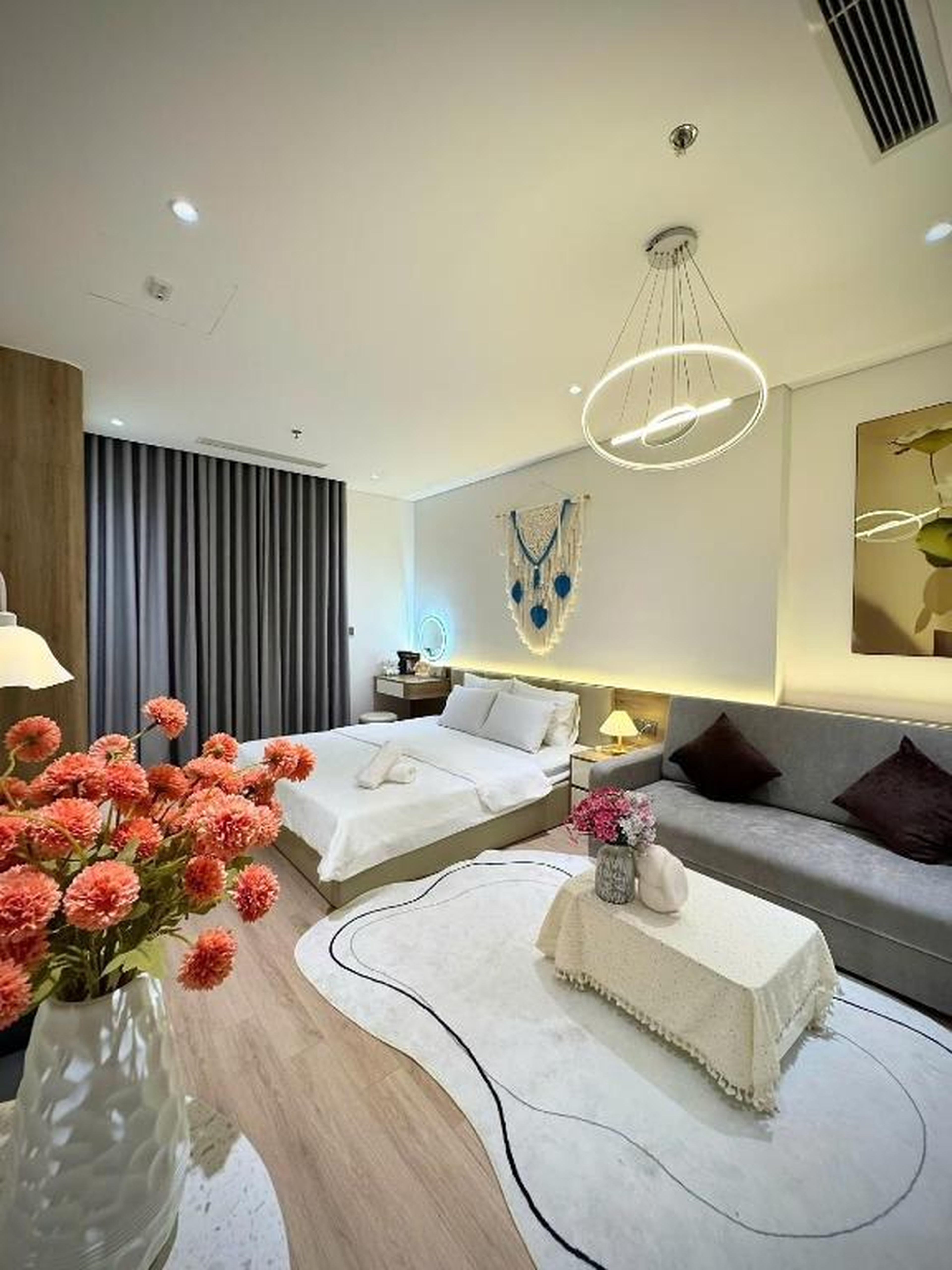 Kay Homestay 2112A Holiday Hạ Long View Biển Ngắm Pháo Hoa Nội Thất Cao Cấp - Hình 1