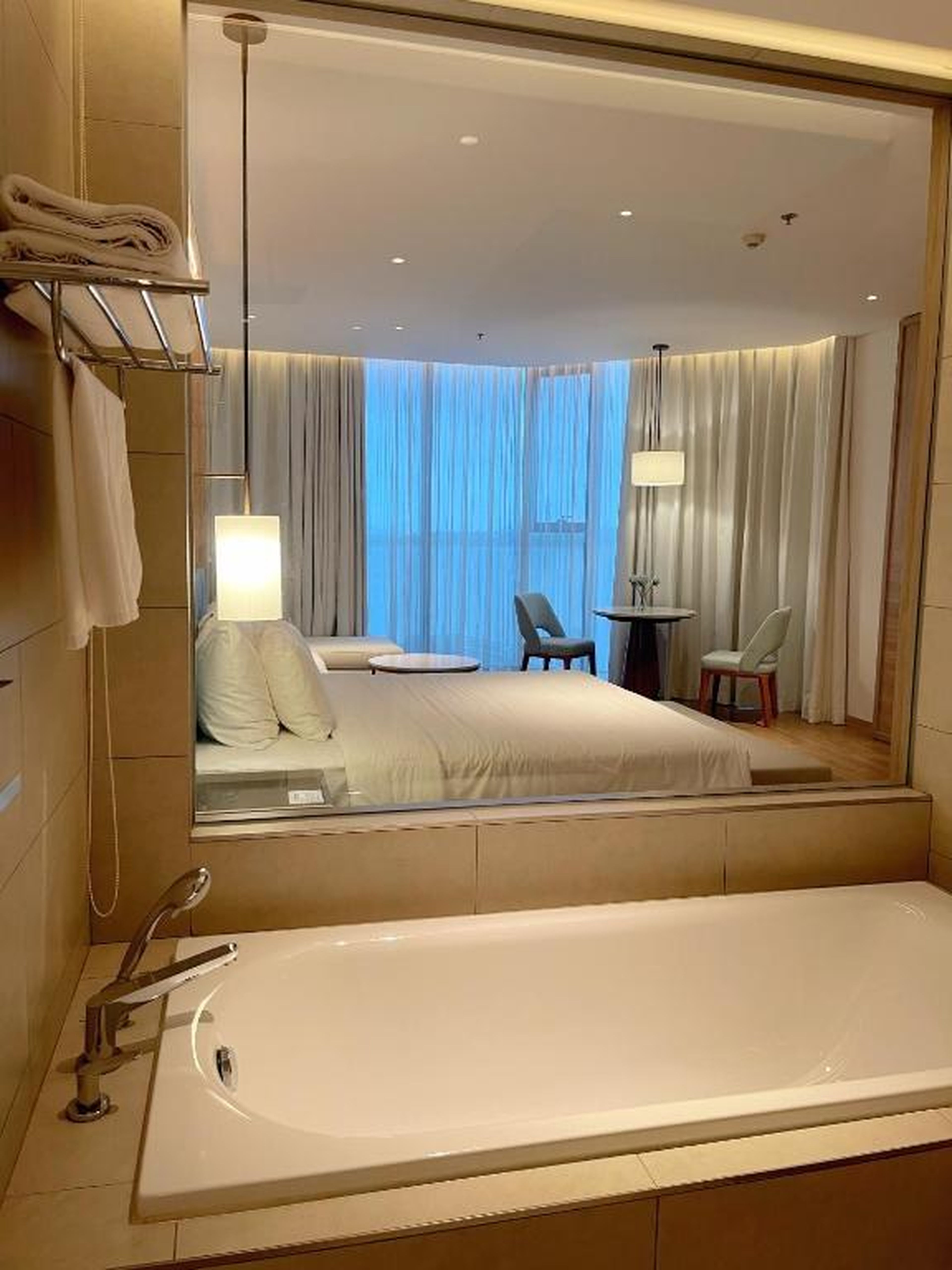 A La Carte Ha Long Bay Residence - Hình 26