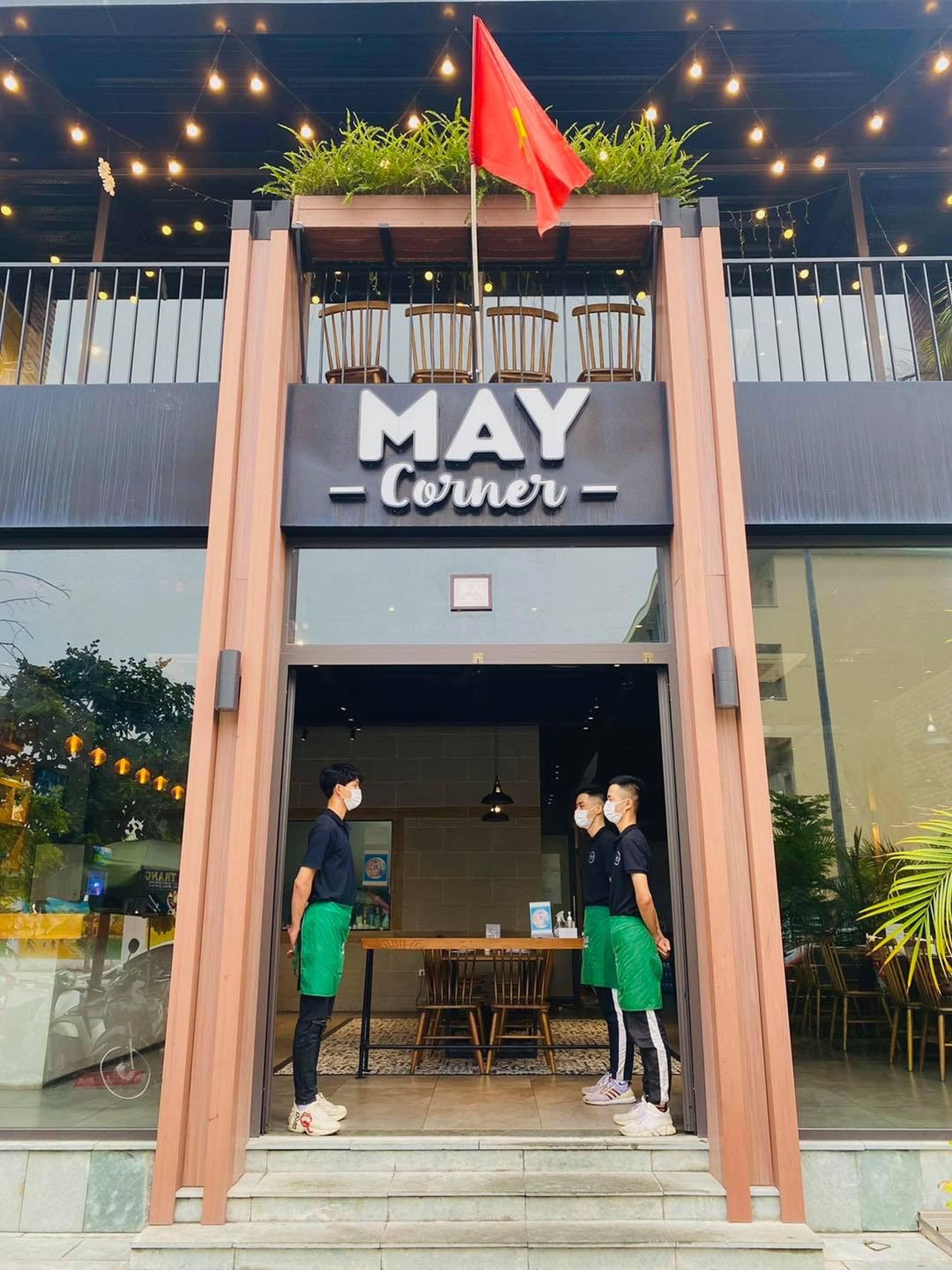 Nhà hàng May Corner Hạ Long - Thiên đường ẩm thực vạn người mê - Hình 6