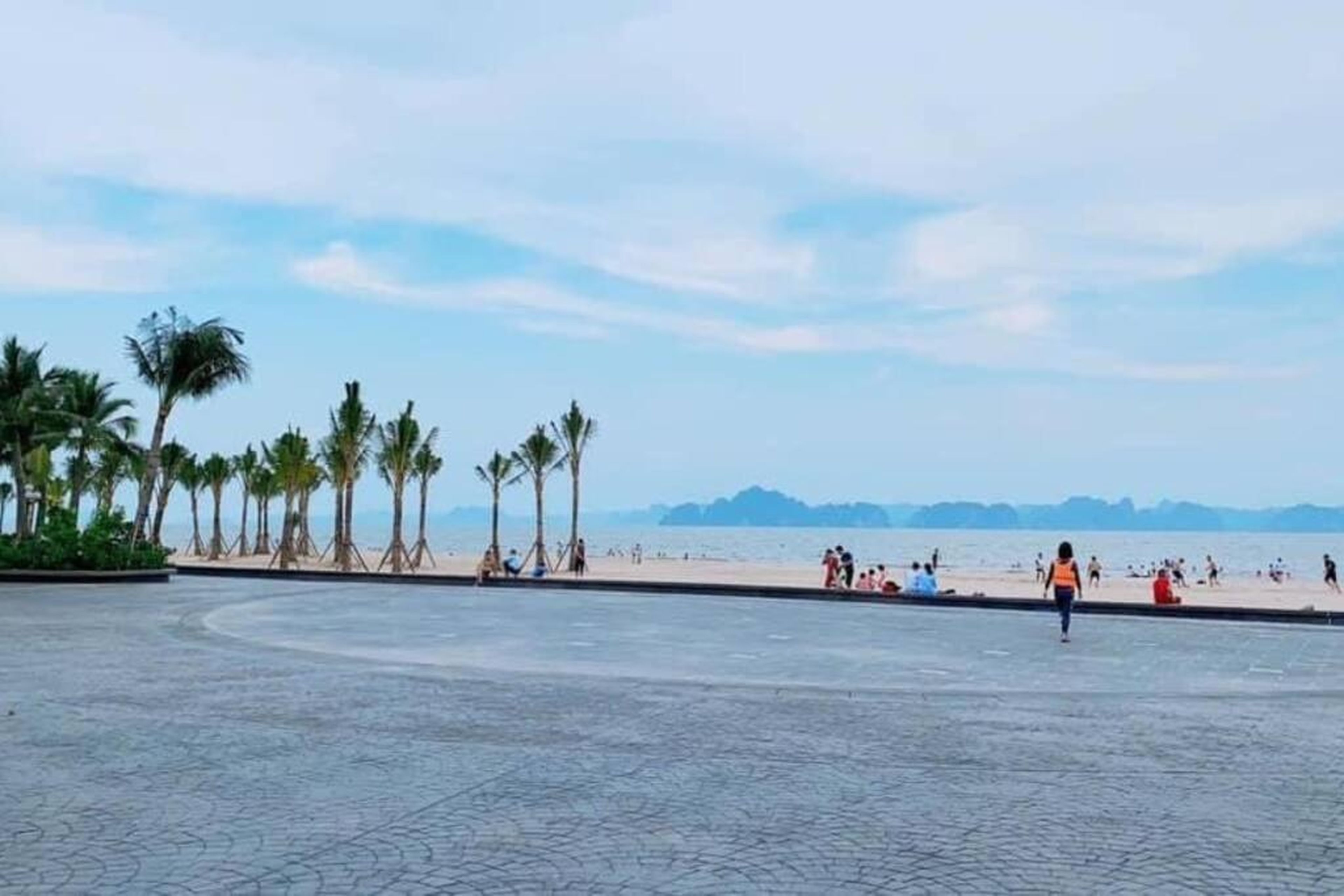 Ecobay Halong 2- Mountain view & near Marina beach - Hình 19