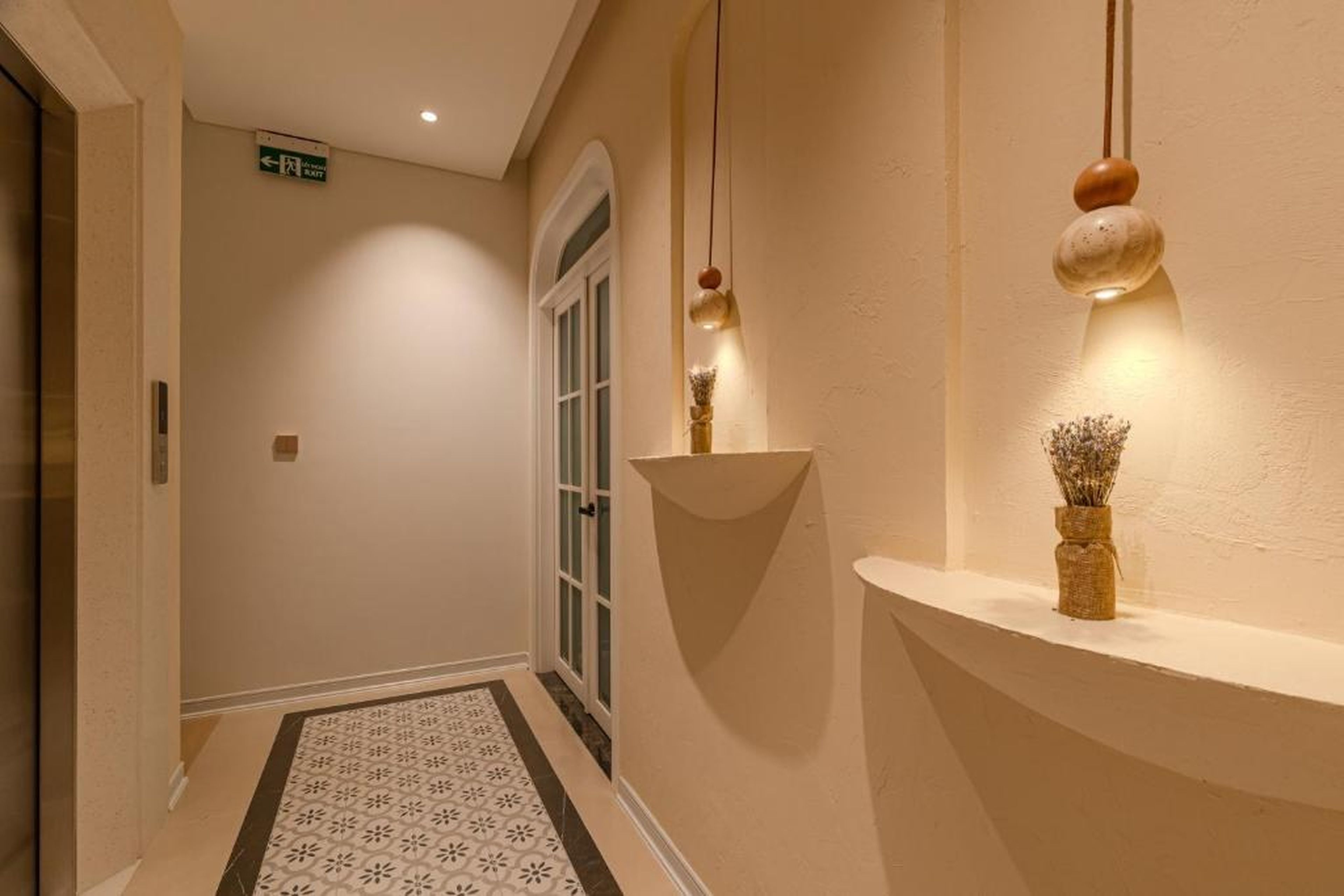 S Villa Ha Long - City Center & Near Beach - 4BR Private Villa with Pool, Jacuzzi, Sauna, Karaoke - Hình 45