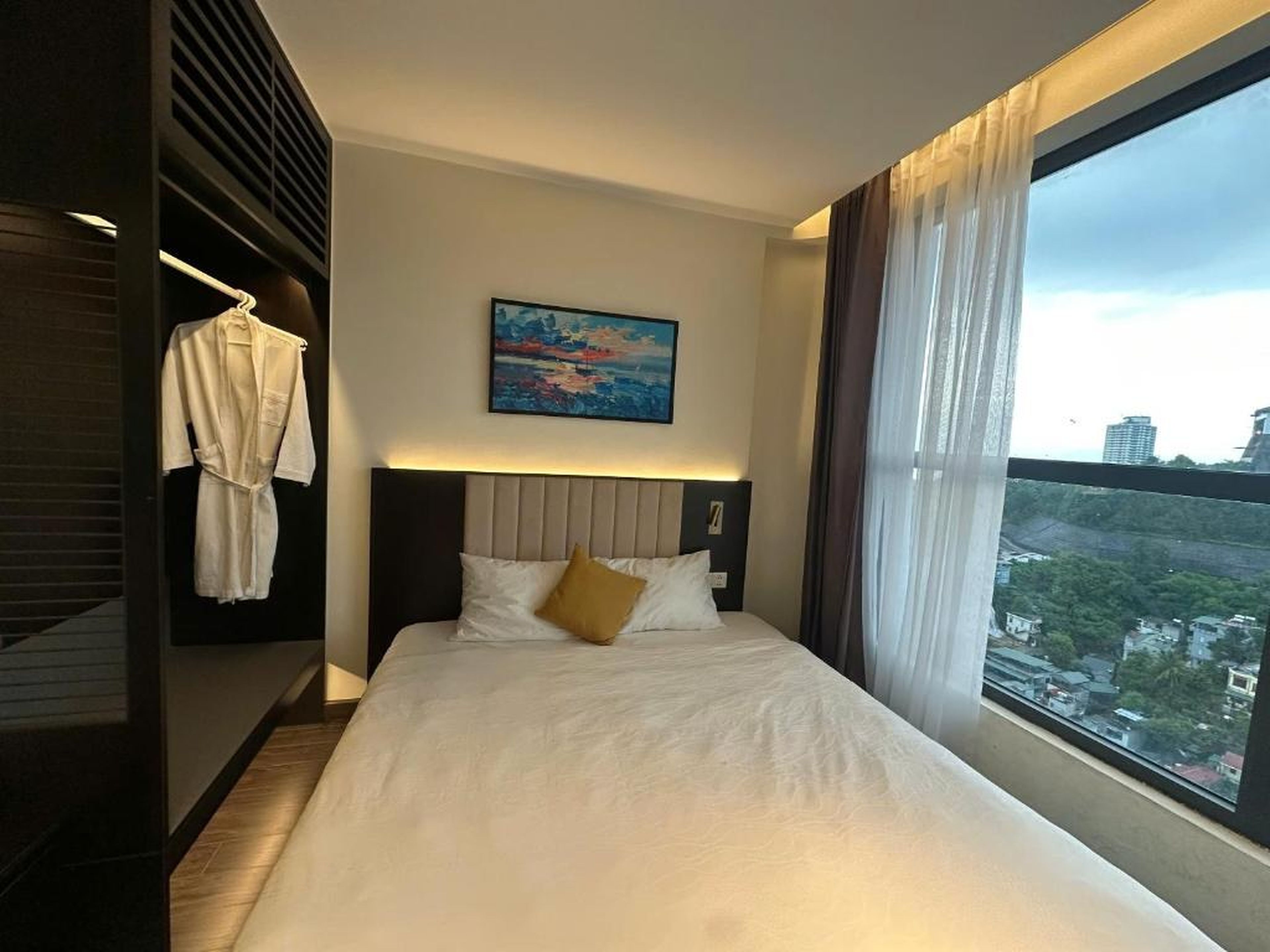 The Saphire Ha Long - TranThuy Sea View Apartment - Hình 22