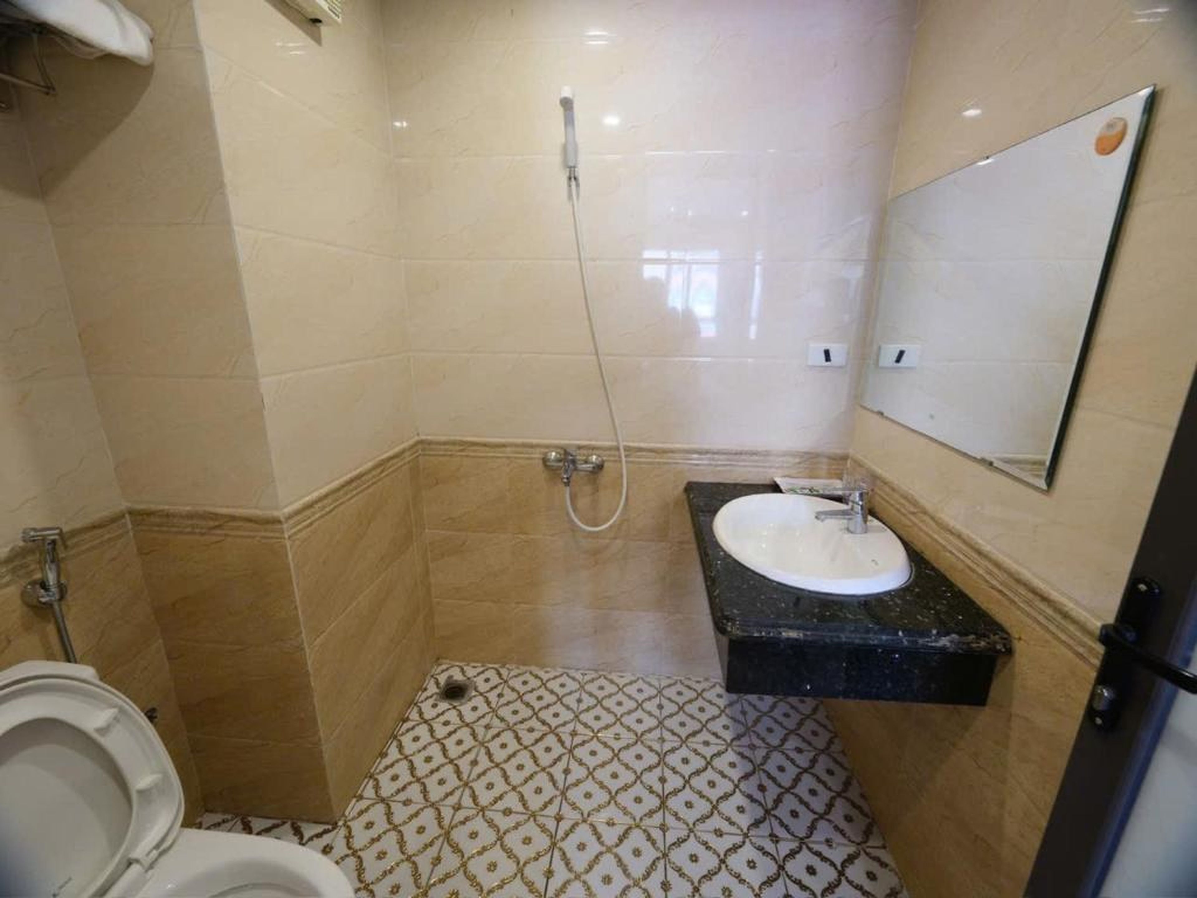 A12 Hotel - Hình 26