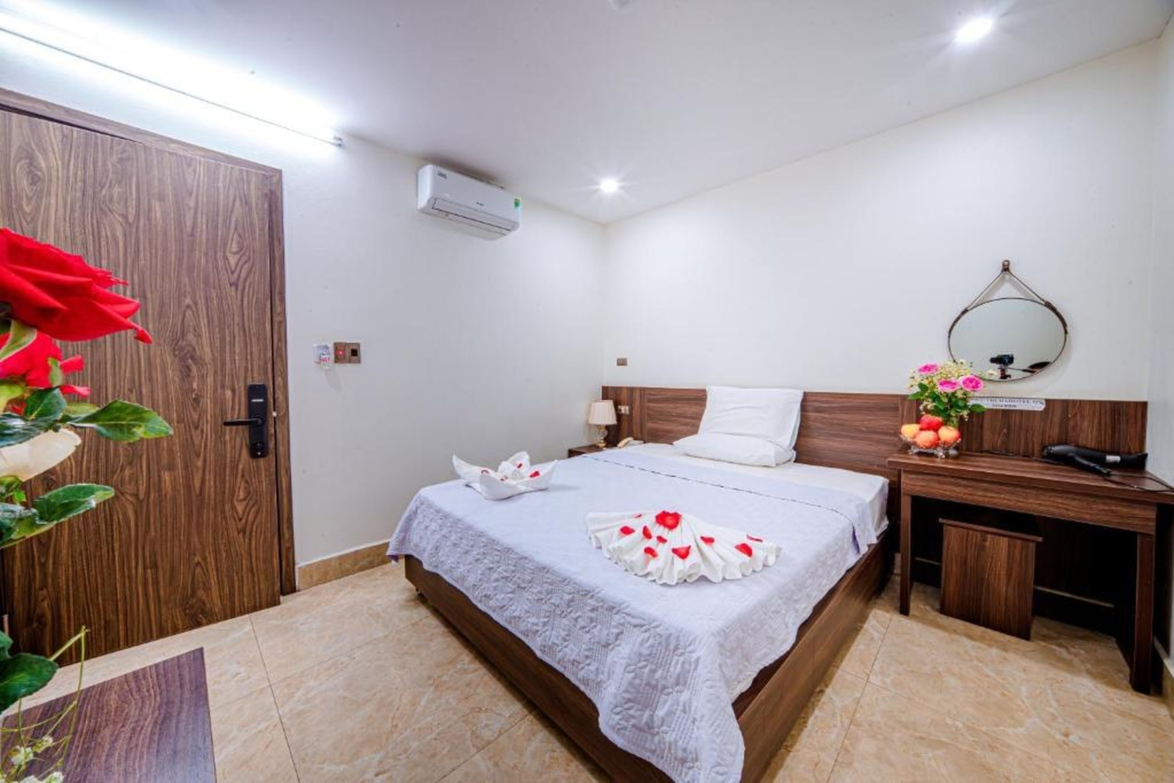 Thu Ha Hotel - Hình 14